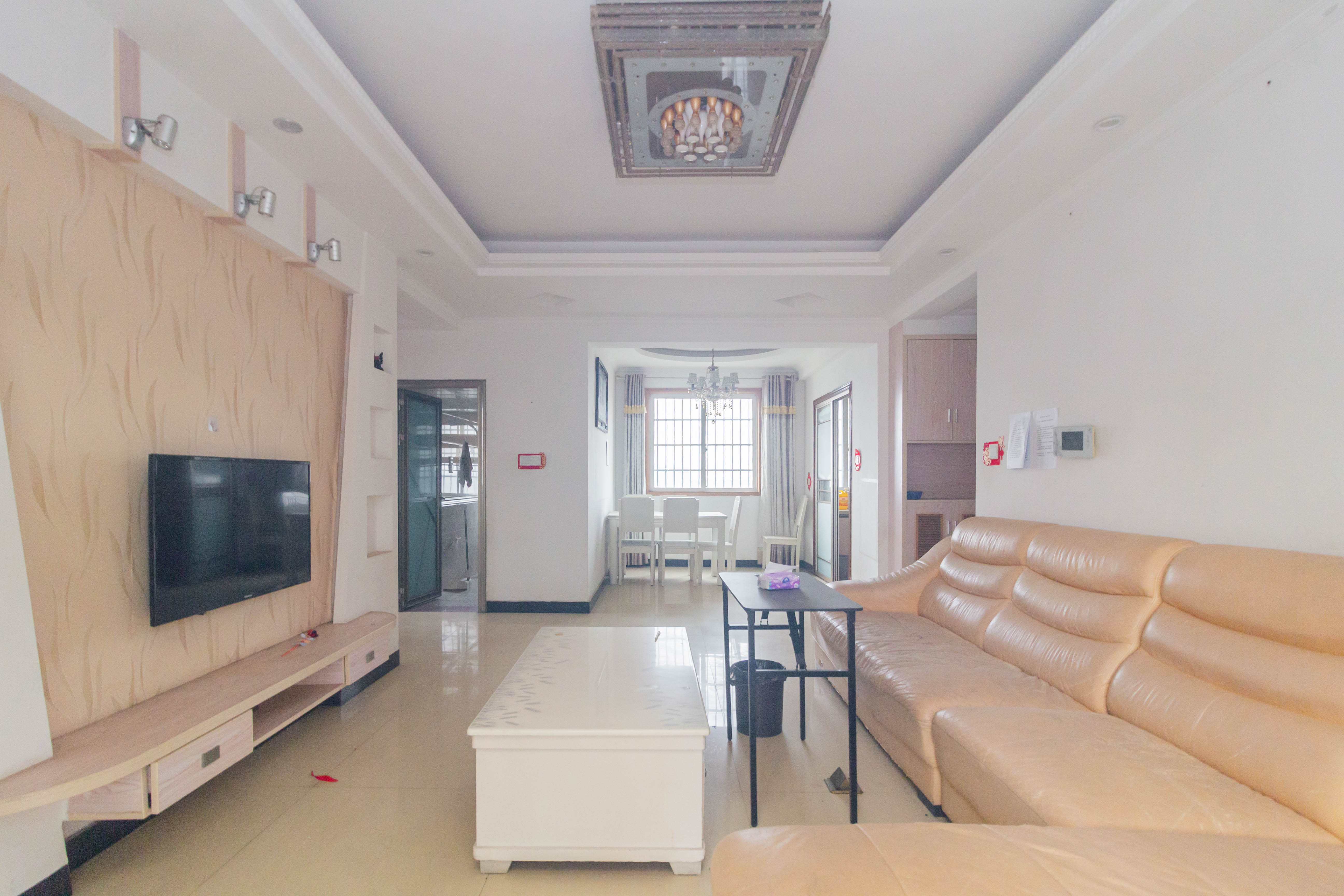 光明城市（星辰青年城）  3室2厅1卫   74.50万