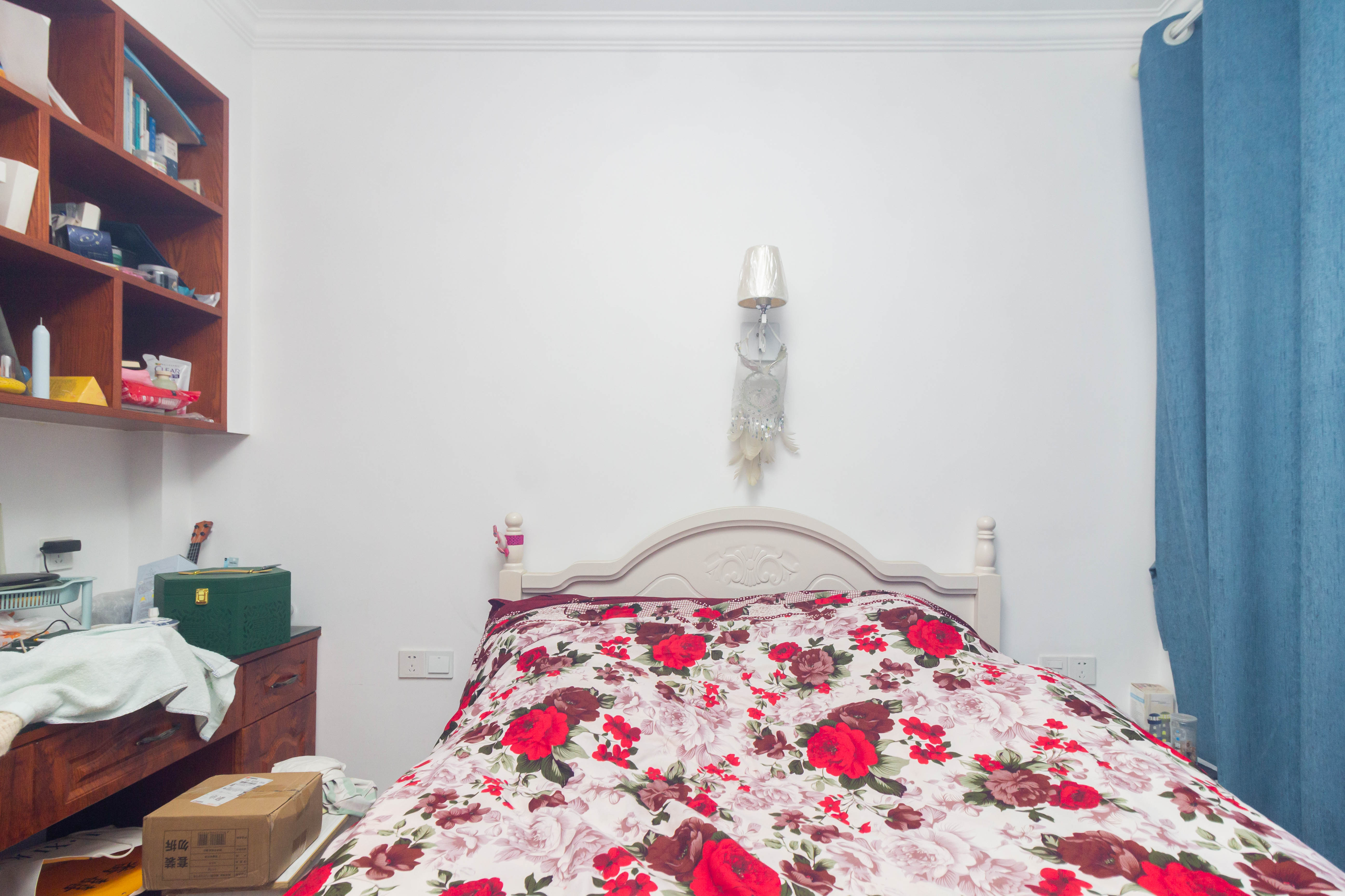 豪都新天地  3室2厅1卫    53.8万 豪都新天地  3室2厅1卫    53.8万卧室