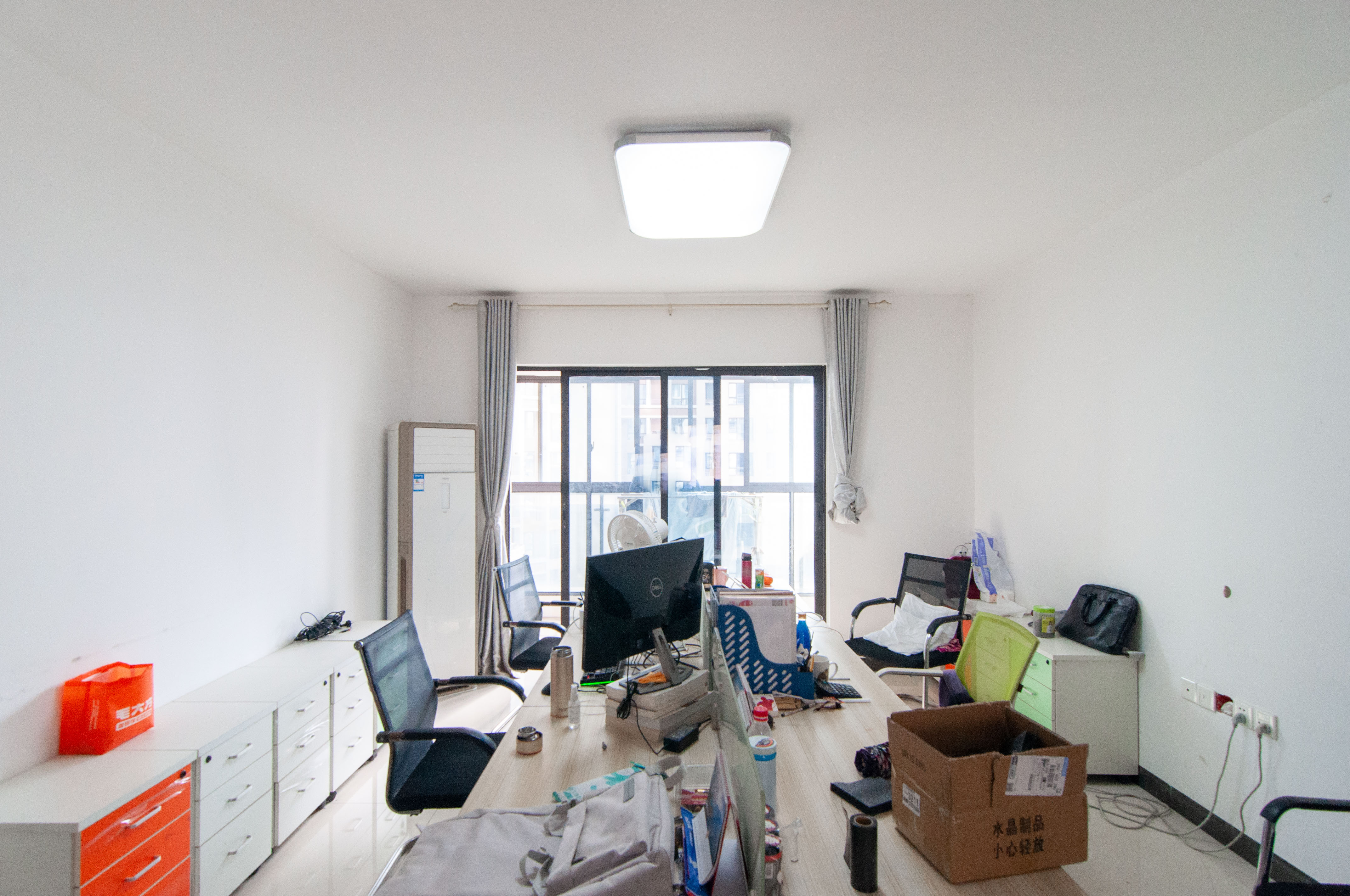 达美D6区 4室2厅2卫 132.0万 达美D6区 4室2厅2卫 132.0万客厅