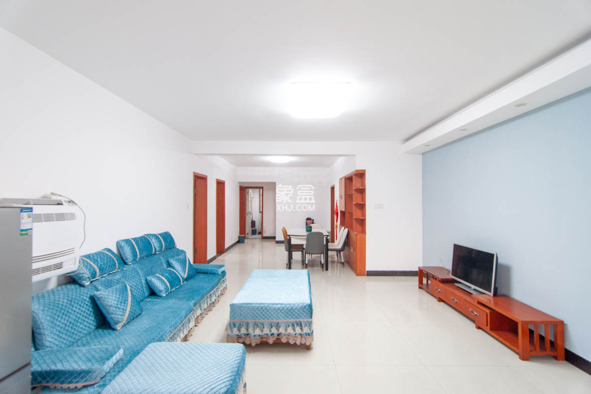 旺佳园 3室2厅2卫 80.0万 旺佳园 3室2厅2卫 80.0万客厅