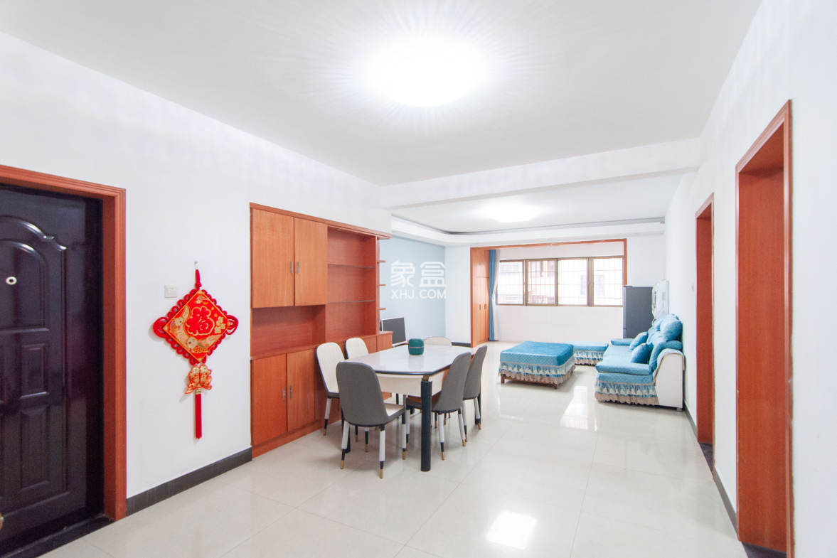 旺佳园 3室2厅2卫 80.0万 旺佳园 3室2厅2卫 80.0万客厅