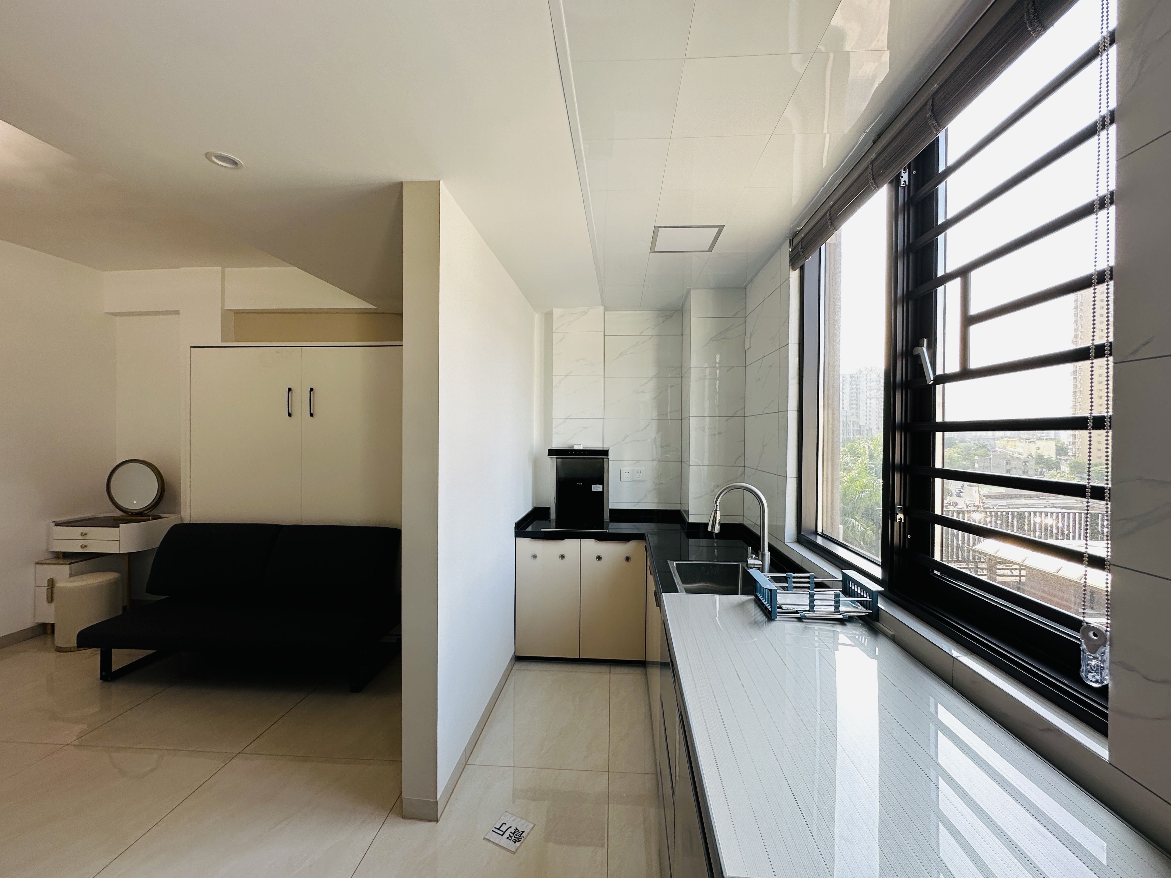 西城别院 1室1厅1卫 72.0万 西城别院 1室1厅1卫 72.0万厨房