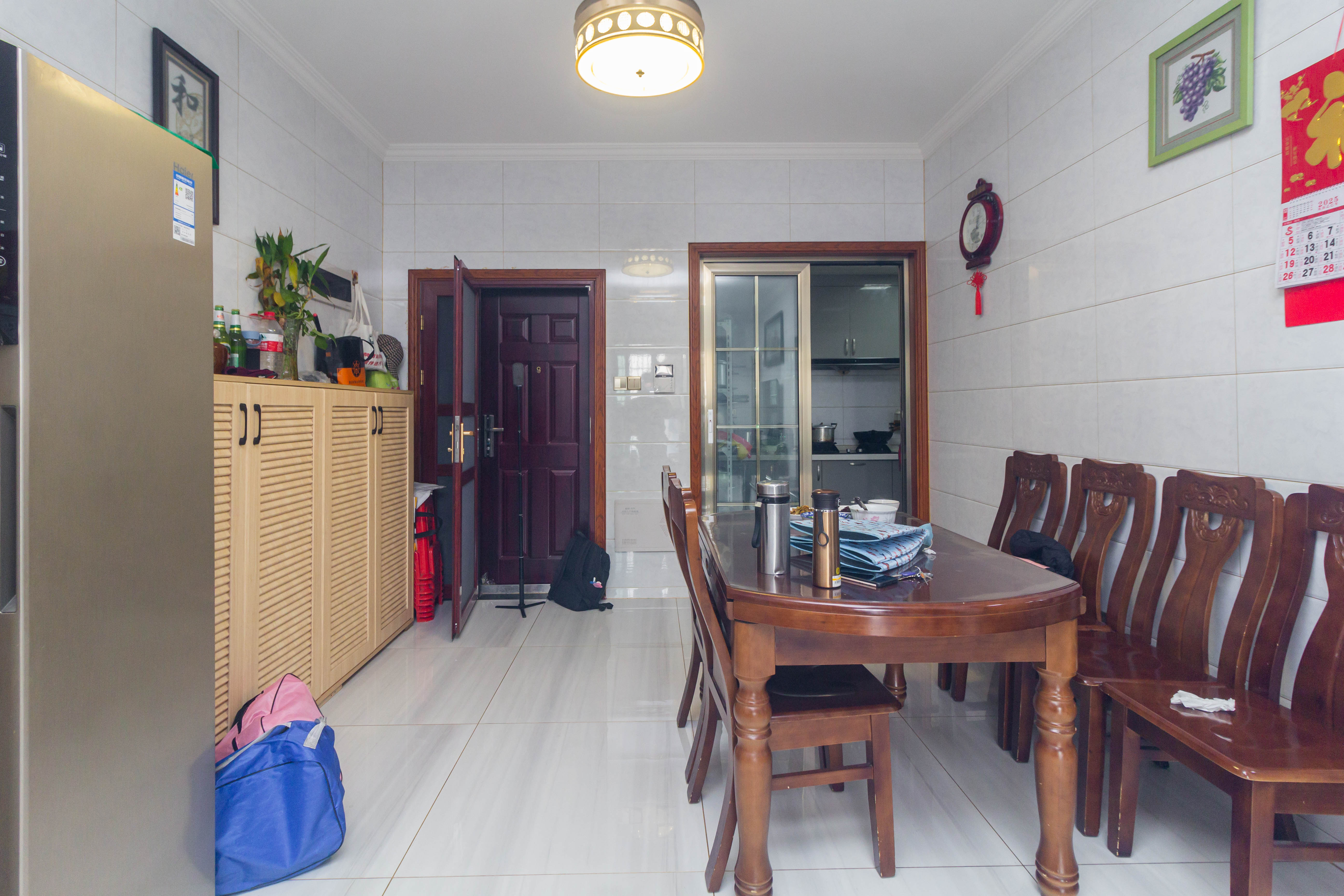 豪庭(江城豪庭) 2室2厅1卫 60.0万 豪庭(江城豪庭) 2室2厅1卫 60.0万客厅