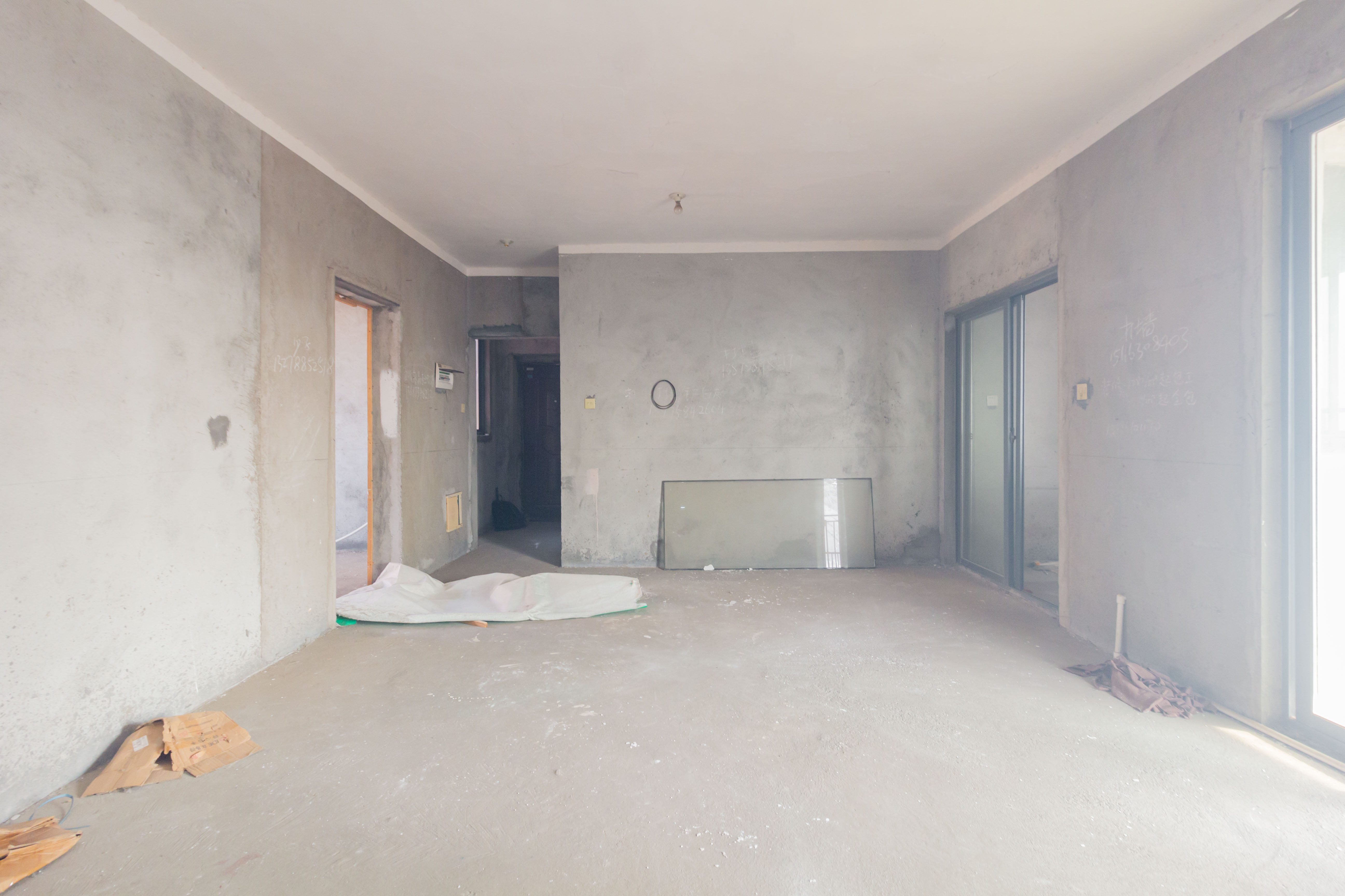 海德公园  4室2厅1卫    78.0万 海德公园  4室2厅1卫    78.0万客厅