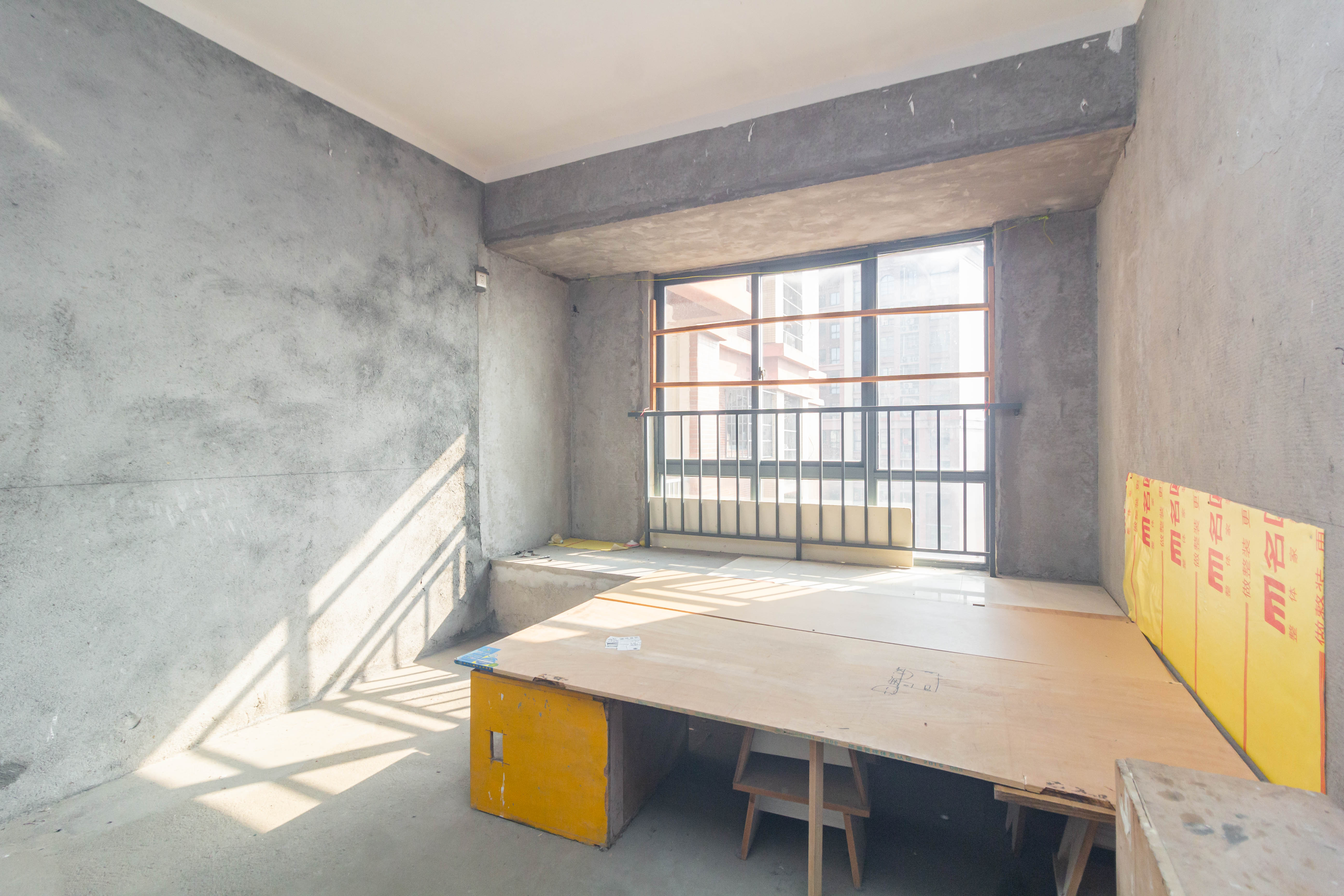 海德公园  4室2厅1卫    78.0万 海德公园  4室2厅1卫    78.0万卧室