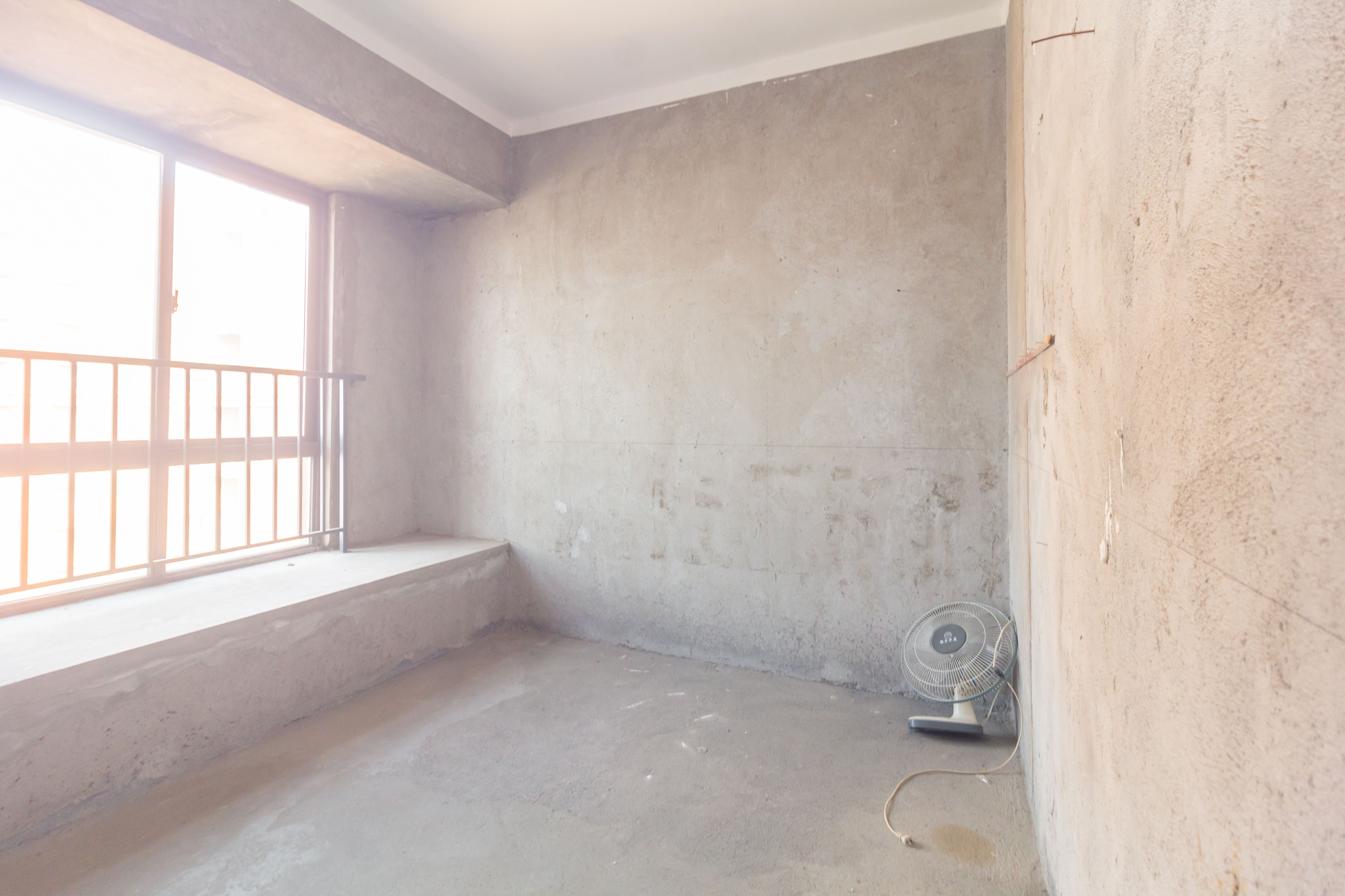 海德公园  4室2厅1卫    78.0万 海德公园  4室2厅1卫    78.0万卧室