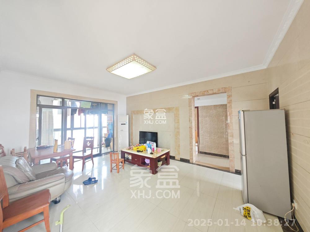 德庆水韵山城  2室2厅1卫    1800.0元/月 德庆水韵山城  2室2厅1卫    1800.0元/月室内图