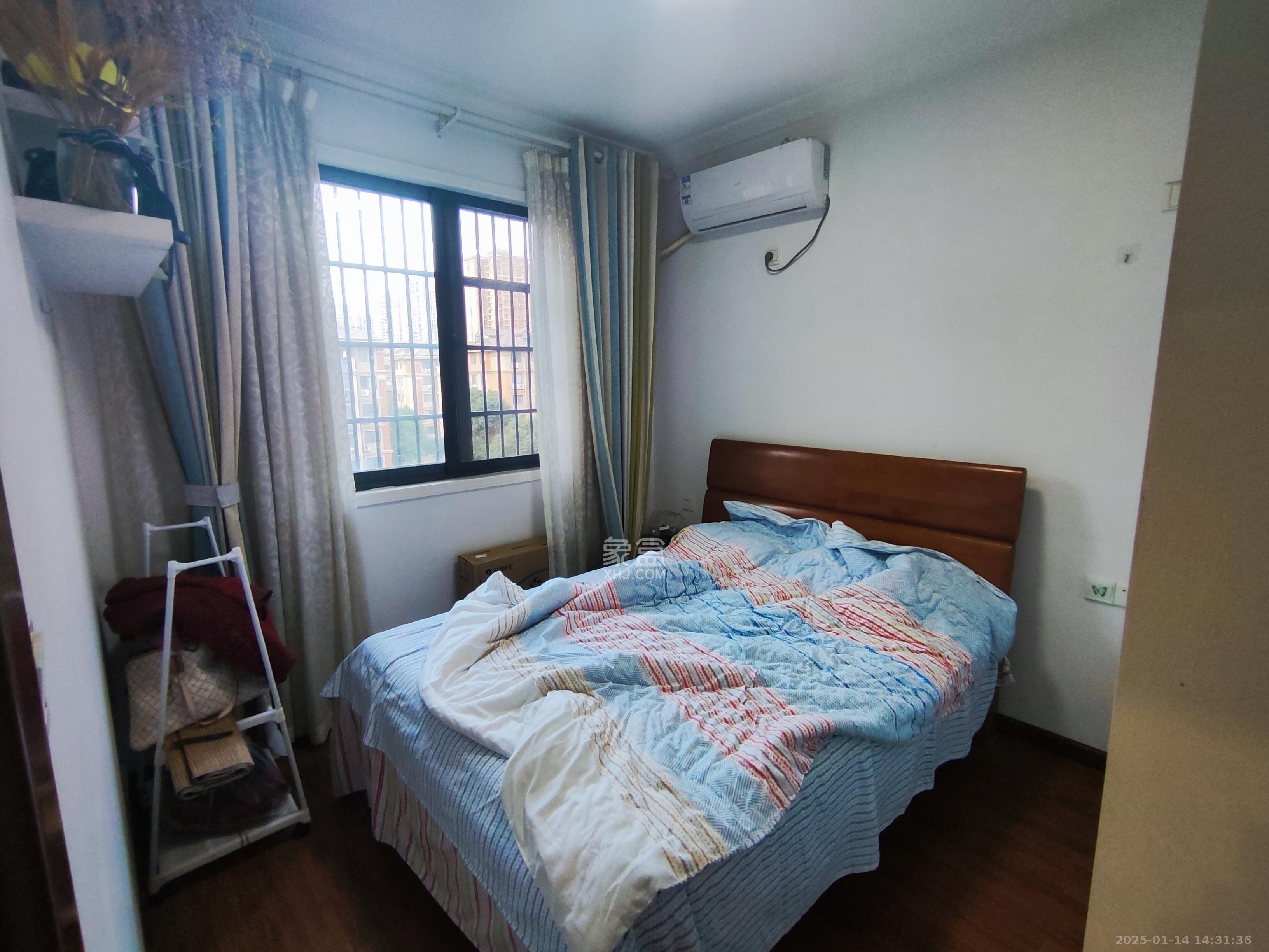 澳海澜庭  2室2厅1卫   1600.00元/月室内图