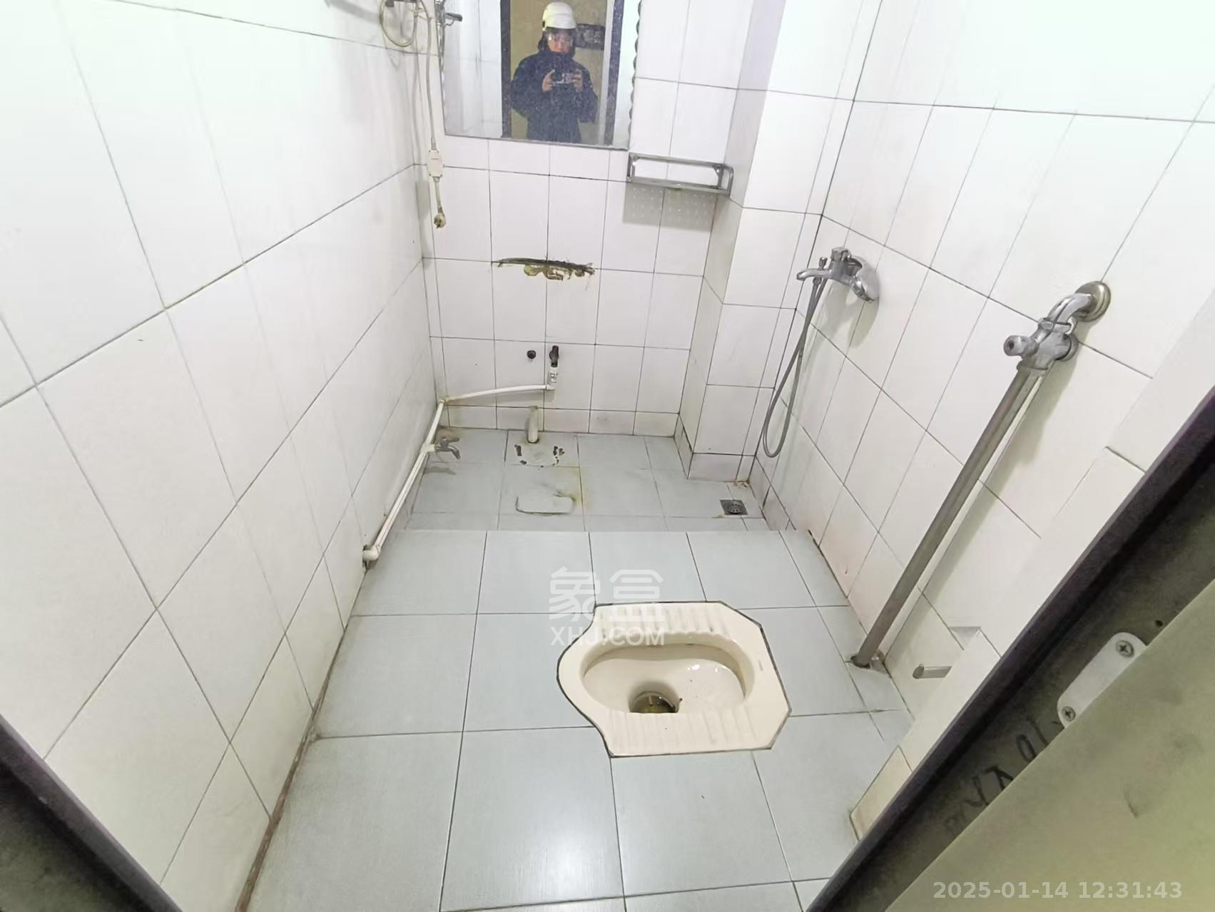 添景阁 1室1厅1卫 1800.0元/月 添景阁 1室1厅1卫 1800.0元/月室内图