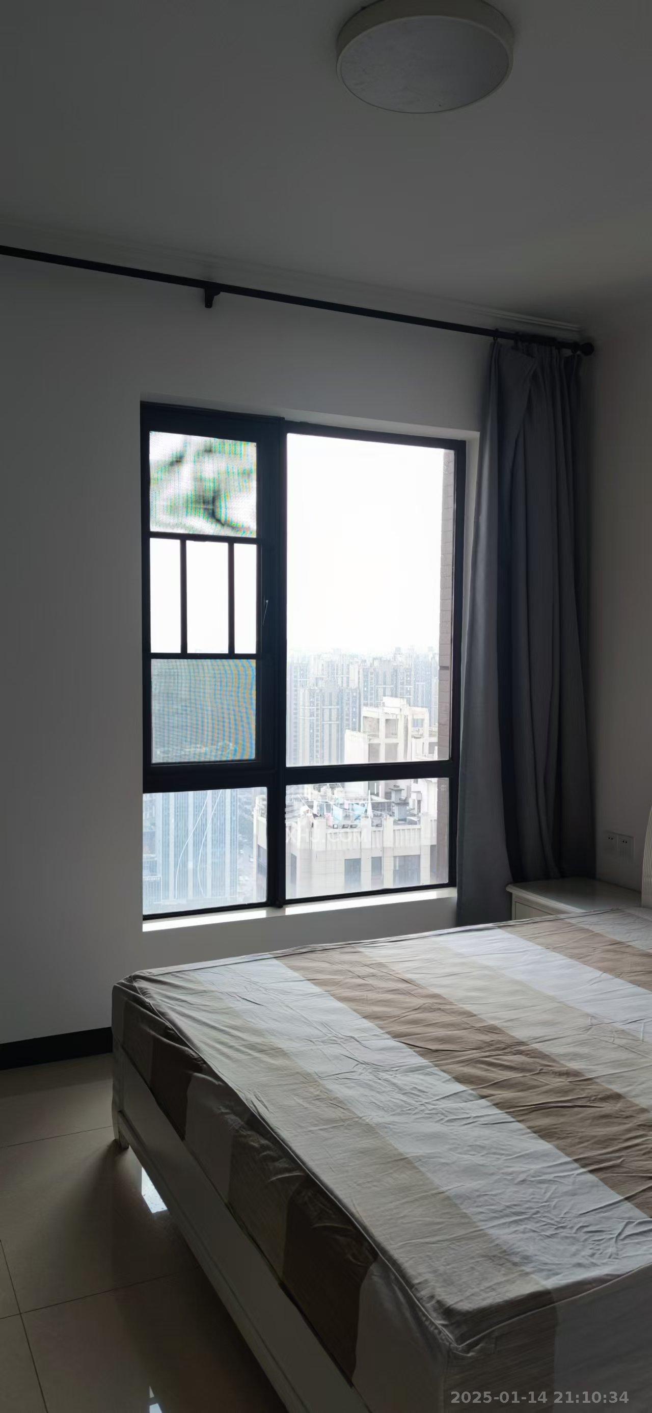 国泰九龙湾 4室2厅2卫 3000.0元/月 国泰九龙湾 4室2厅2卫 3000.0元/月室内图