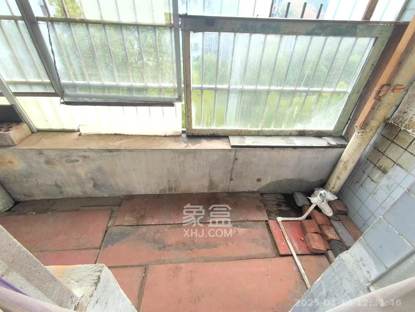 添景阁 1室1厅1卫 1800.0元/月 添景阁 1室1厅1卫 1800.0元/月室内图