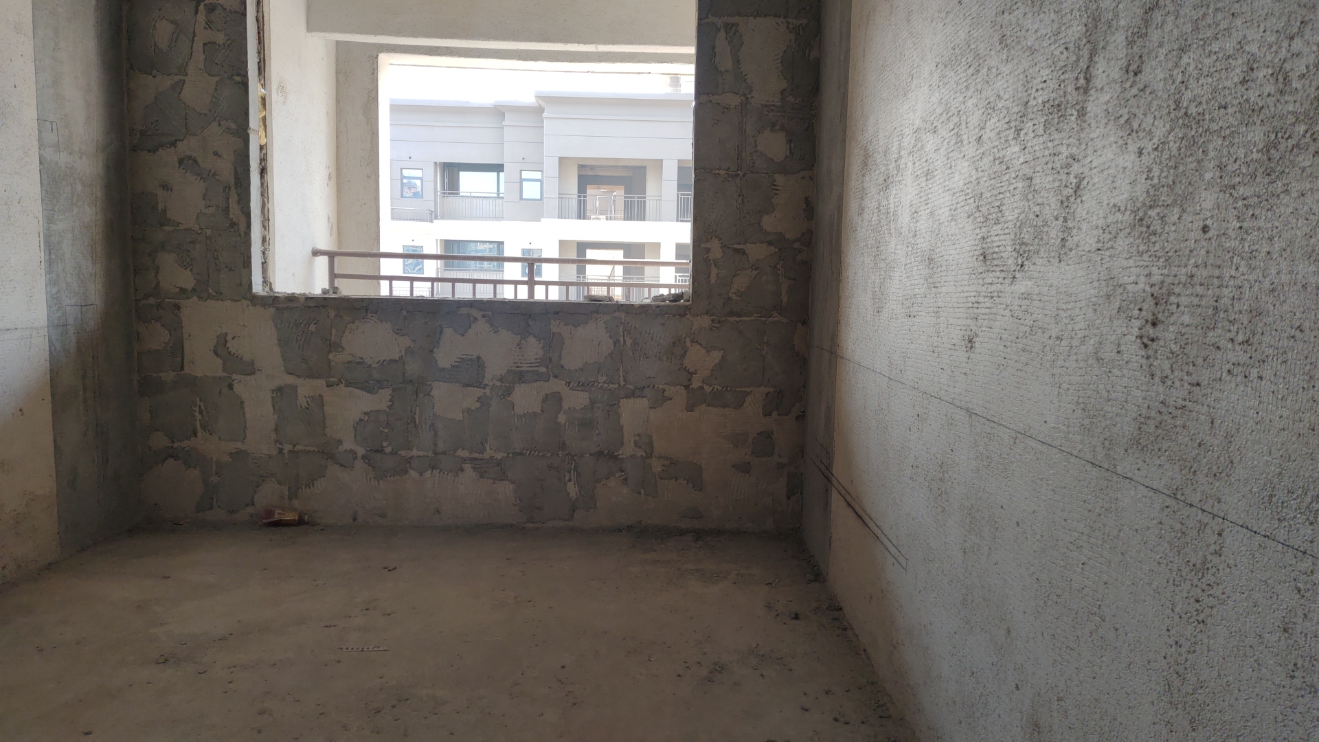 中甸.龙雲台  3室2厅2卫    78.8万 中甸.龙雲台  3室2厅2卫    78.8万卧室