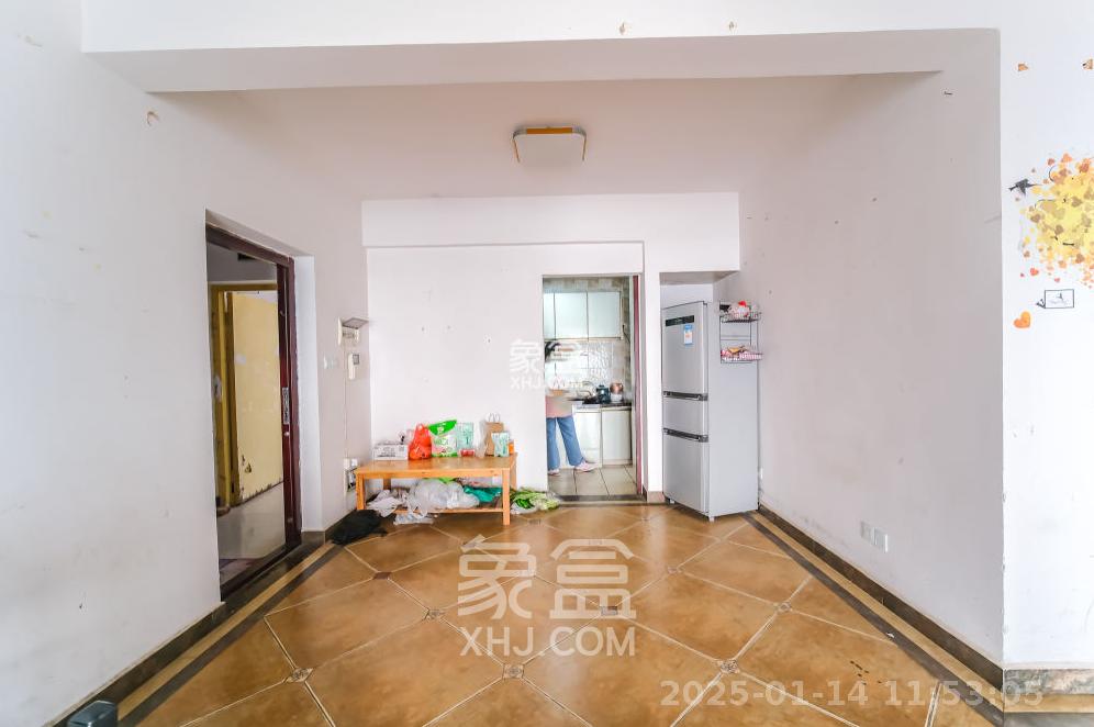 世景华庭 2室2厅1卫 1800.0元/月 世景华庭 2室2厅1卫 1800.0元/月室内图