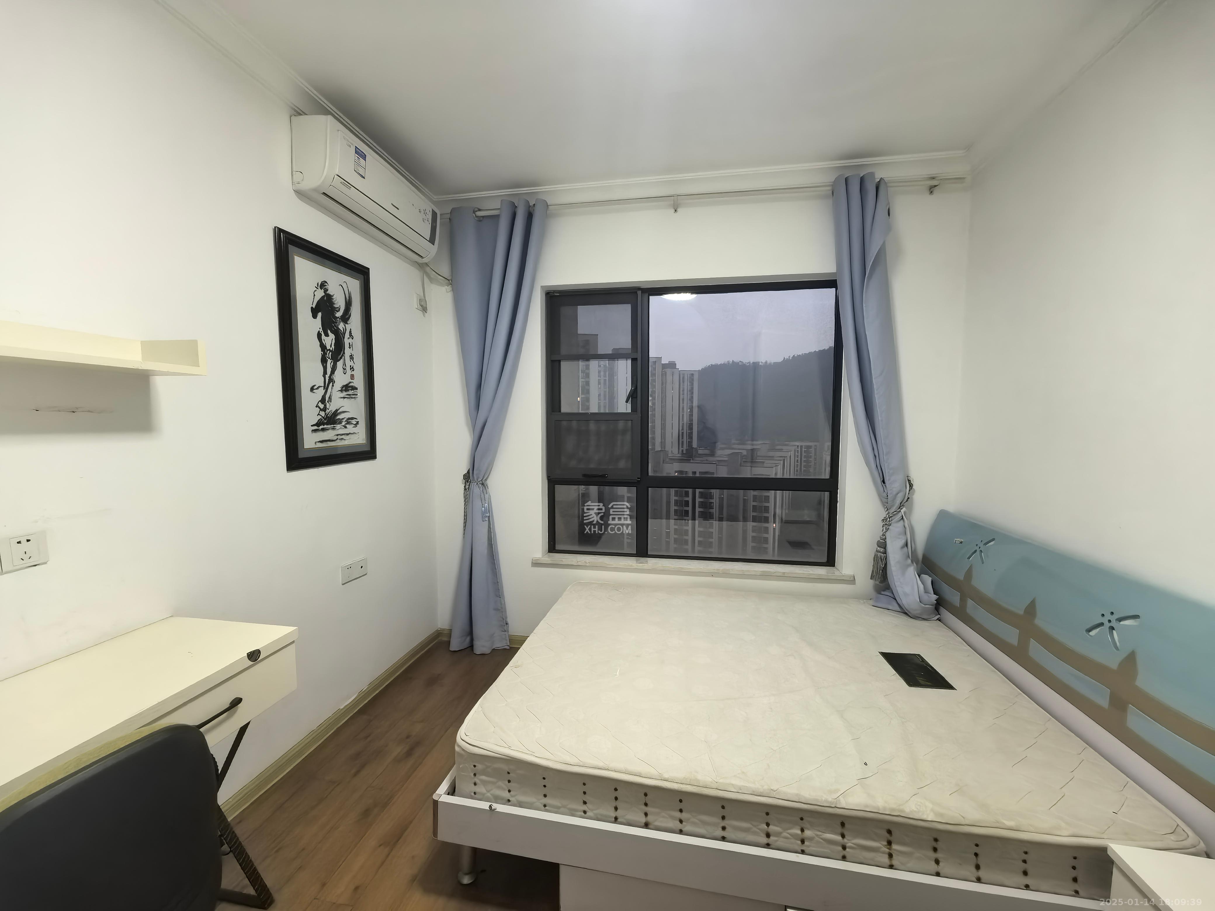 中海梅溪湖壹号  3室2厅1卫    2400.0元/月 中海梅溪湖壹号  3室2厅1卫    2400.0元/月室内图