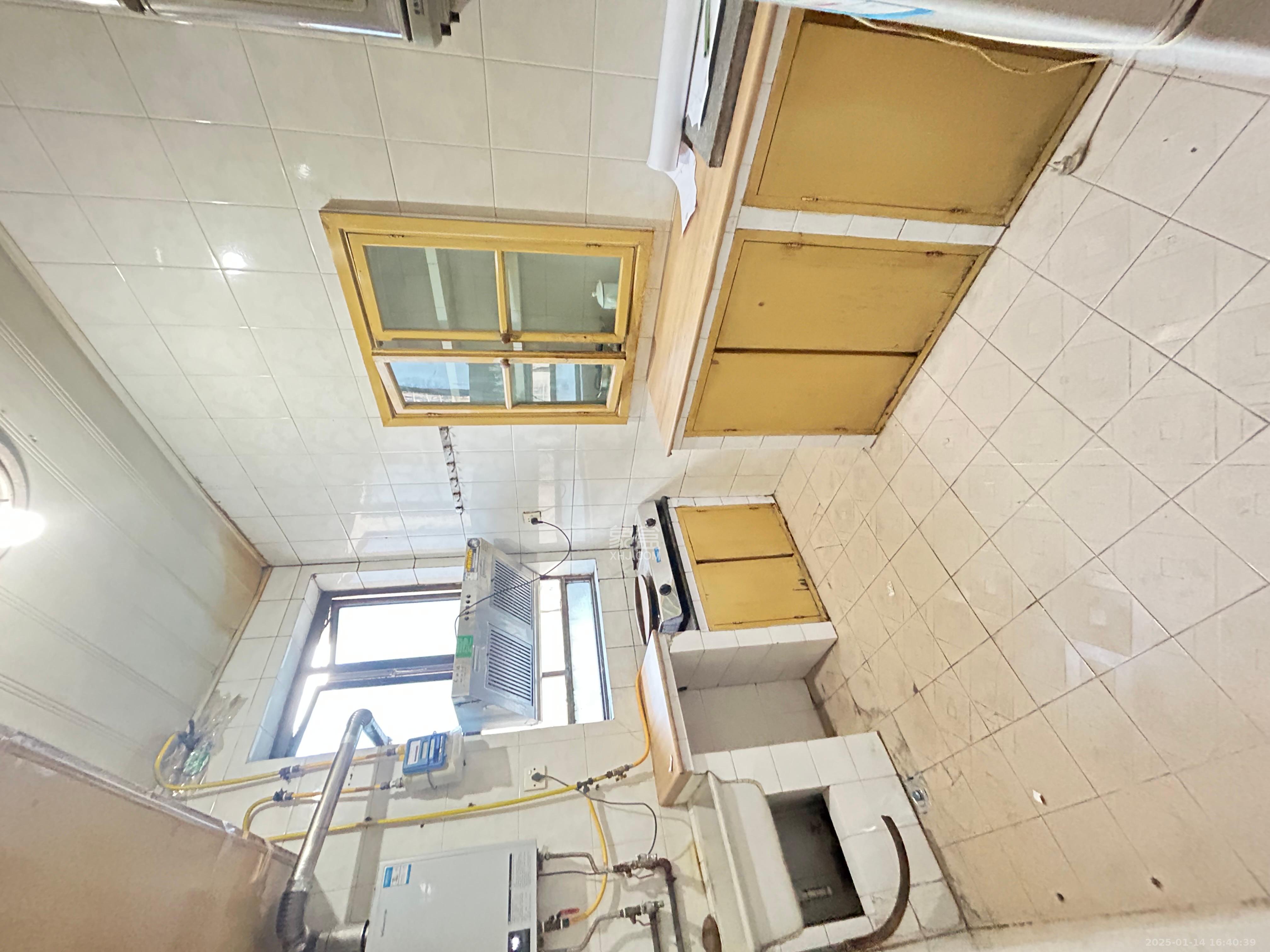 省地税局  3室2厅2卫   1800.00元/月室内图