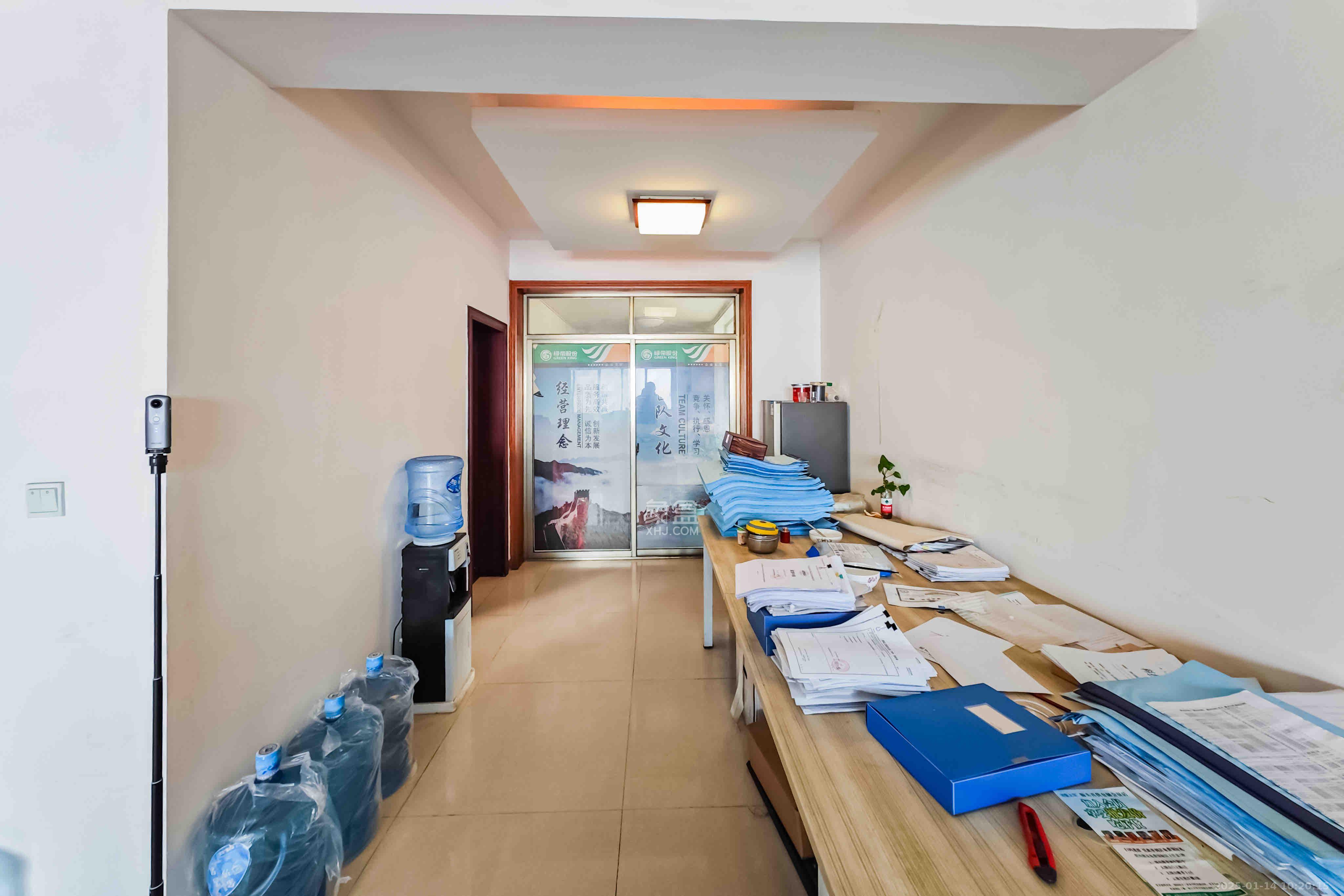 白沙湾嘉园 4室2厅2卫 3600.0元/月 白沙湾嘉园 4室2厅2卫 3600.0元/月室内图