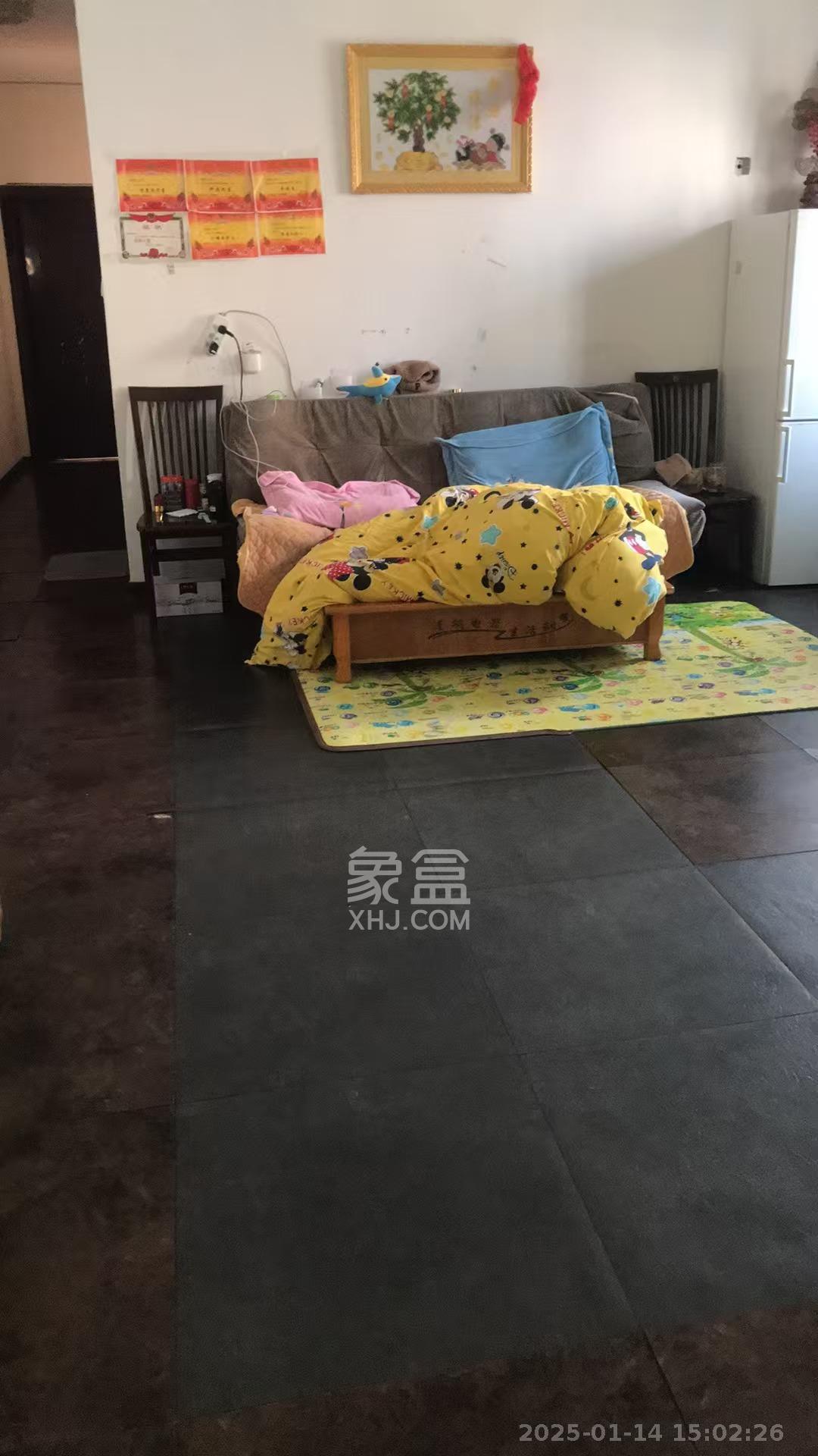 四方小区综合楼（四方嘉丽）  2室2厅1卫   2200.00元/月室内图