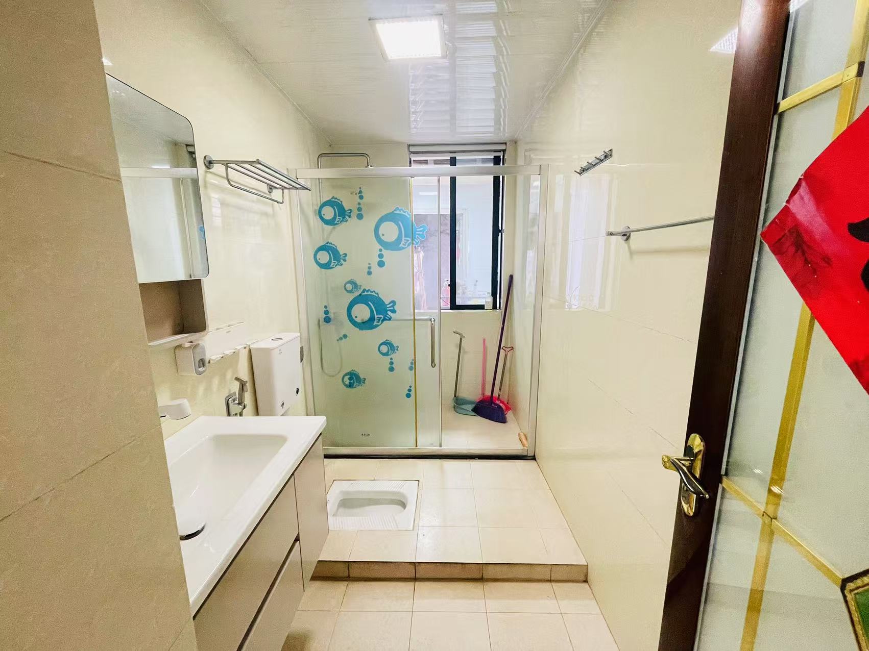 桥西小区  3室1厅2卫   2800.00元/月室内图