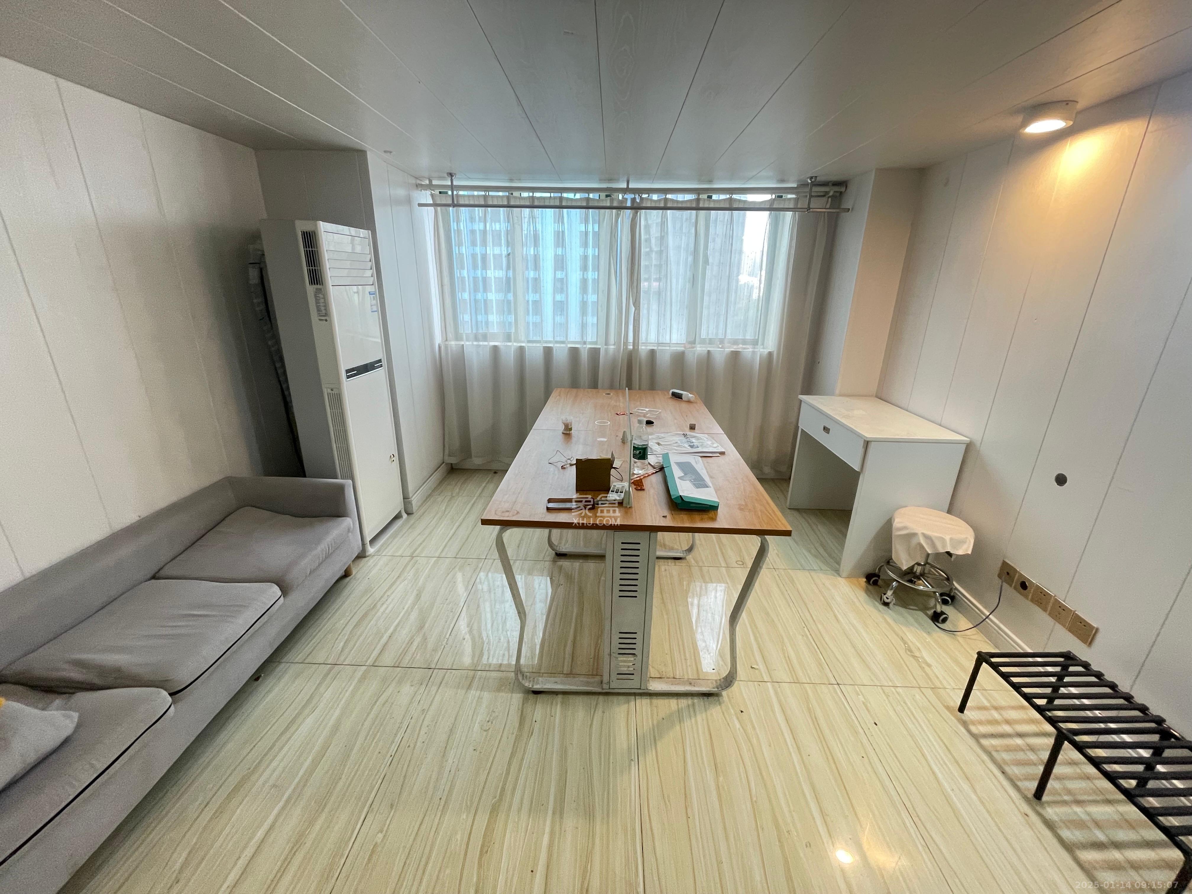 洋湖时代 1室1厅1卫 1600.0元/月 洋湖时代 1室1厅1卫 1600.0元/月室内图