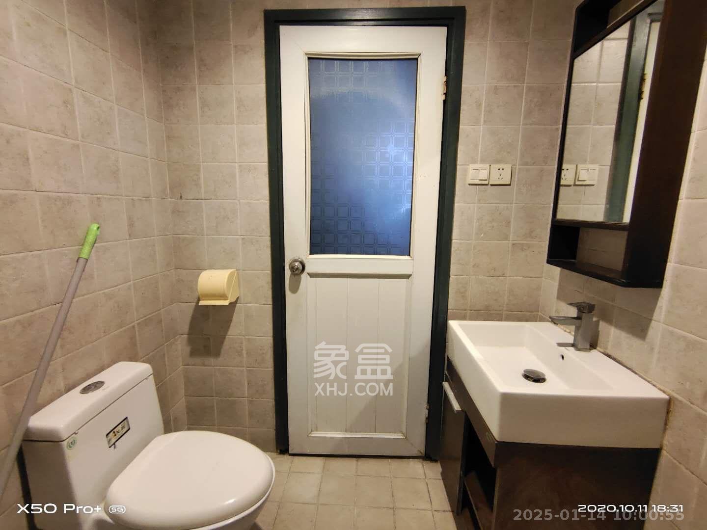 天健芙蓉盛世一期  3室2厅1卫    3200.0元/月 天健芙蓉盛世一期  3室2厅1卫    3200.0元/月室内图