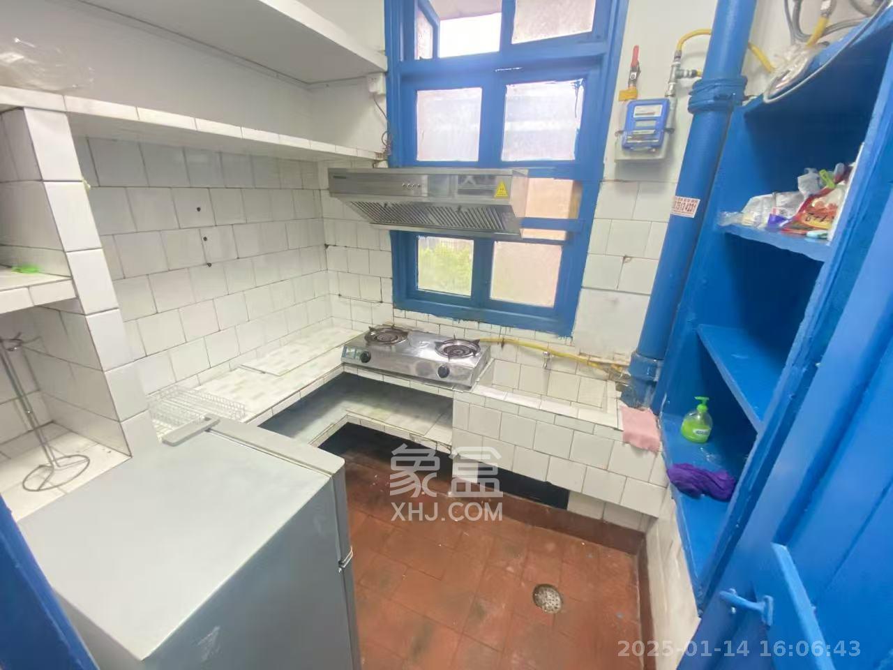 水泵厂宿舍  2室1厅1卫   1350.00元/月室内图