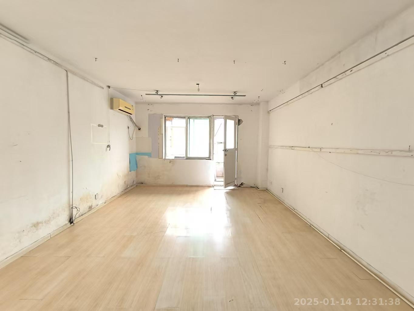 添景阁 1室1厅1卫 1800.0元/月 添景阁 1室1厅1卫 1800.0元/月室内图