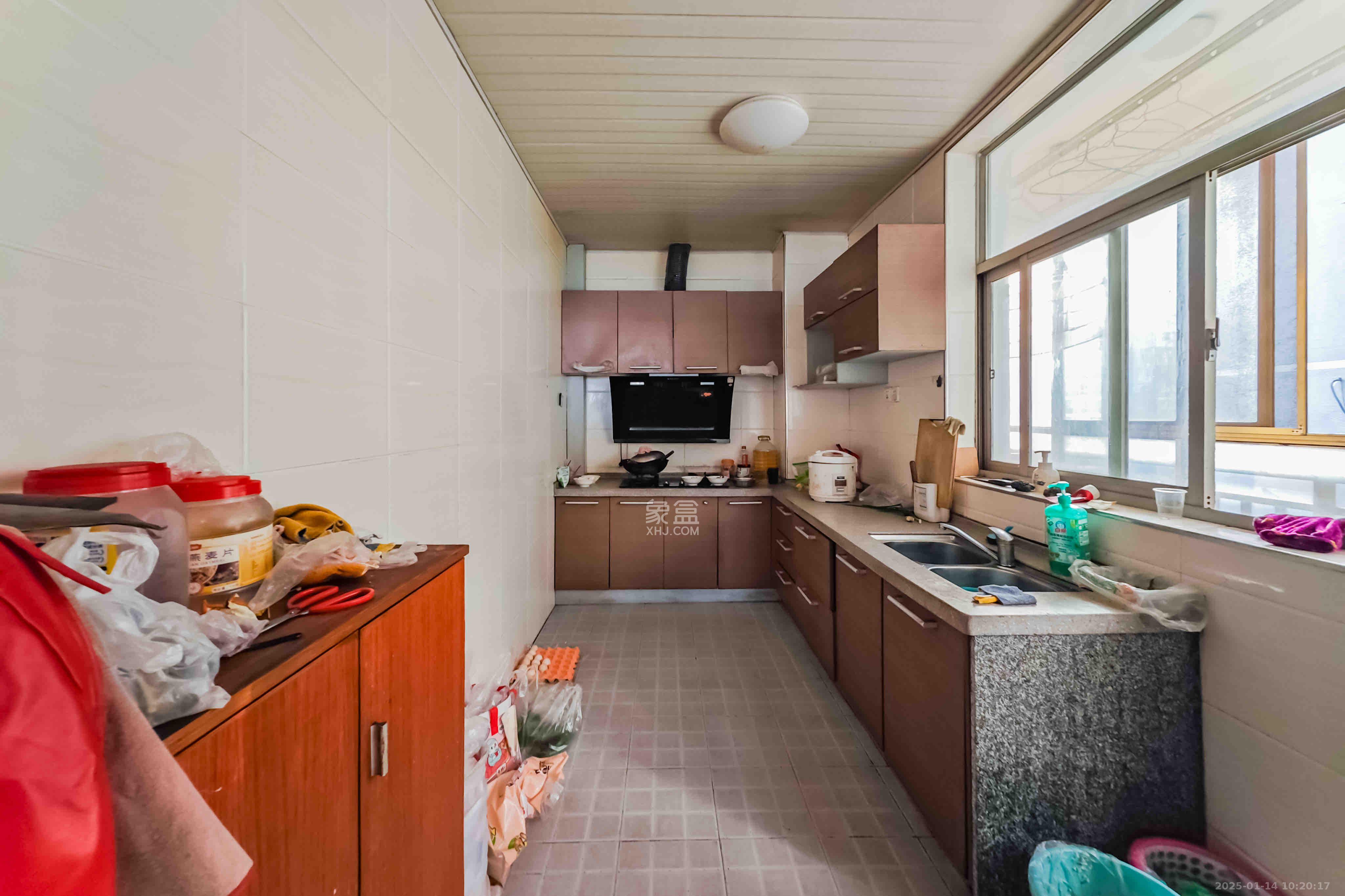 白沙湾嘉园 4室2厅2卫 3600.0元/月 白沙湾嘉园 4室2厅2卫 3600.0元/月室内图