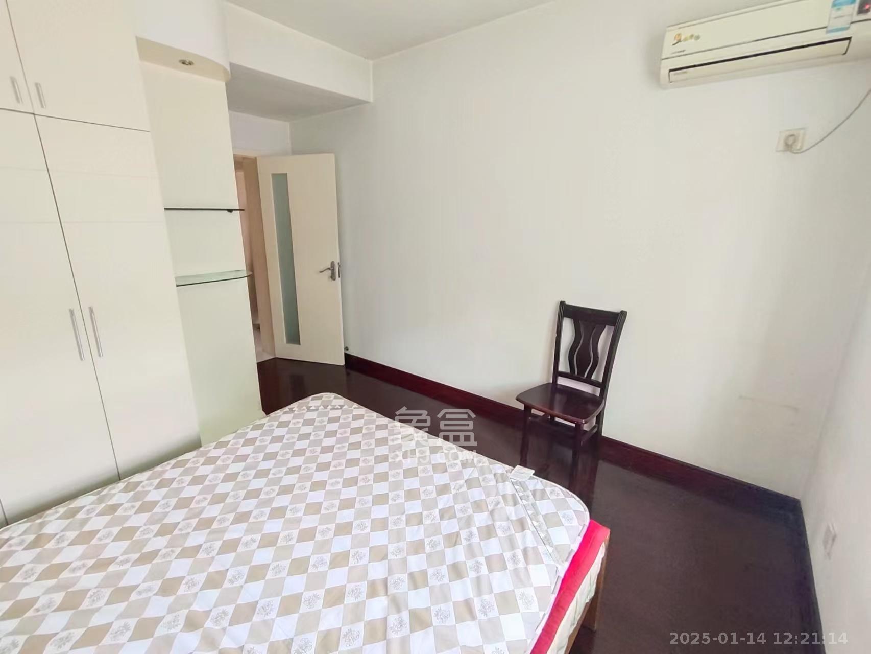 富湘园 3室2厅2卫 2630.0元/月 富湘园 3室2厅2卫 2630.0元/月室内图