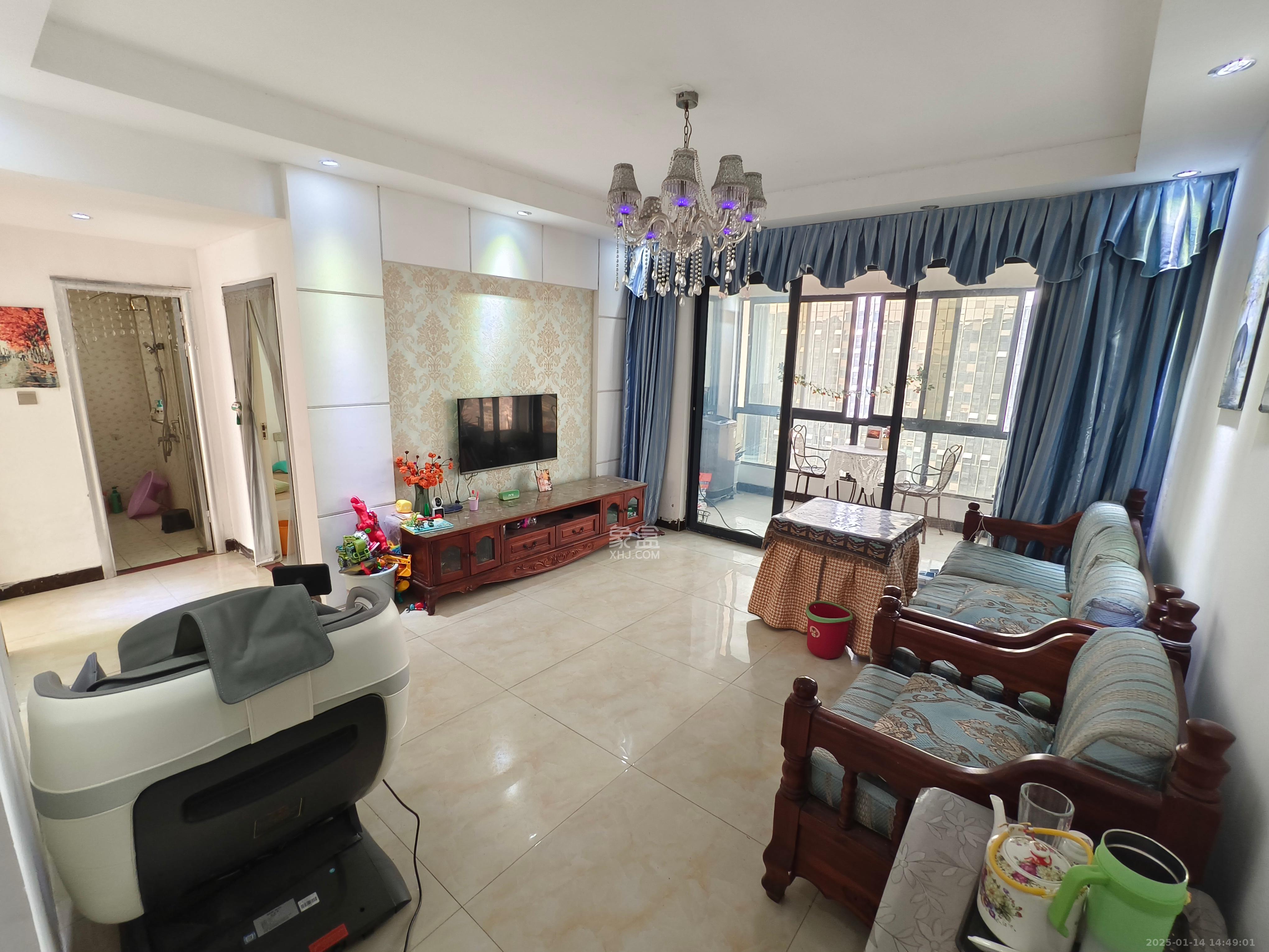 中南红领邦(红星嘉和苑)  3室1厅2卫    2800.0元/月 中南红领邦(红星嘉和苑)  3室1厅2卫    2800.0元/月室内图