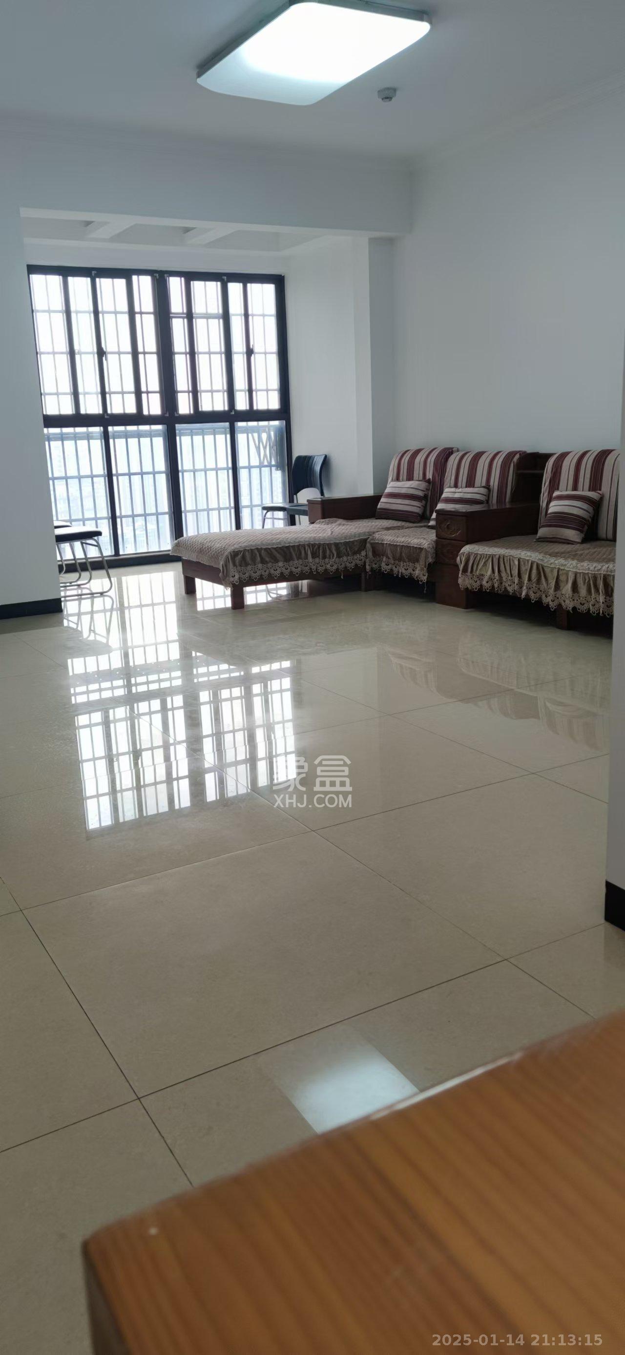 国泰九龙湾 4室2厅2卫 3000.0元/月 国泰九龙湾 4室2厅2卫 3000.0元/月室内图