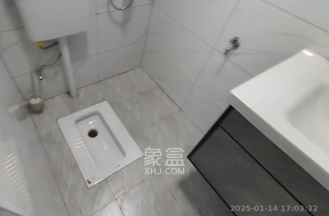 奥园城市天骄一期  1室1厅1卫   1700.00元/月室内图