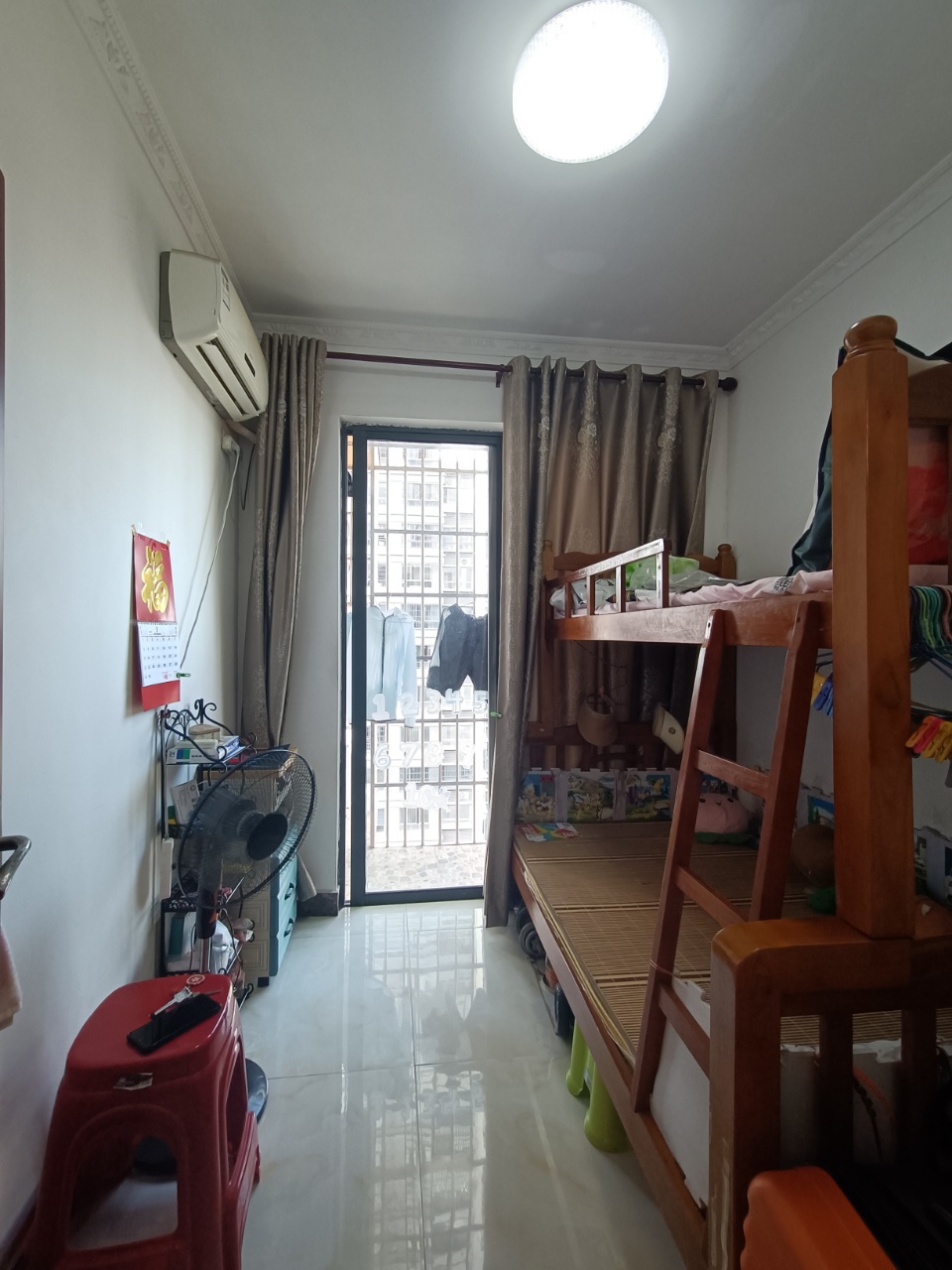 花漾年 1室1厅1卫 90.0万 花漾年 1室1厅1卫 90.0万室内图