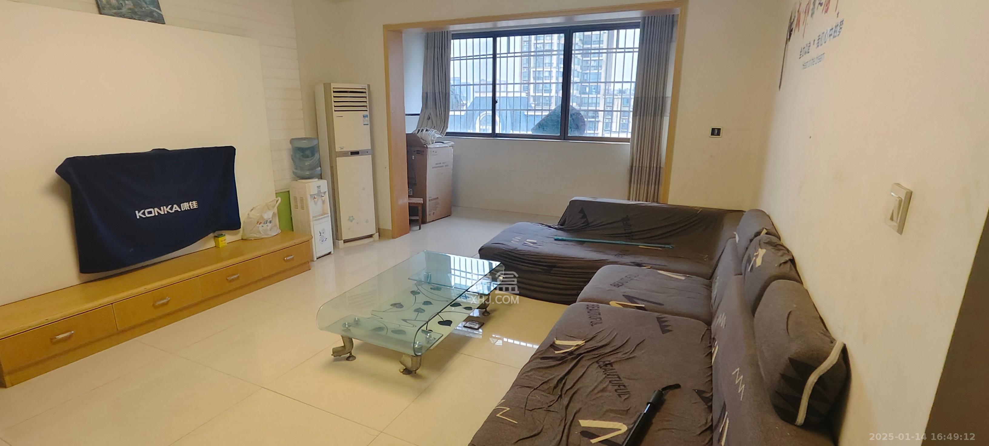 阳明山庄  3室2厅1卫   2500.00元/月
