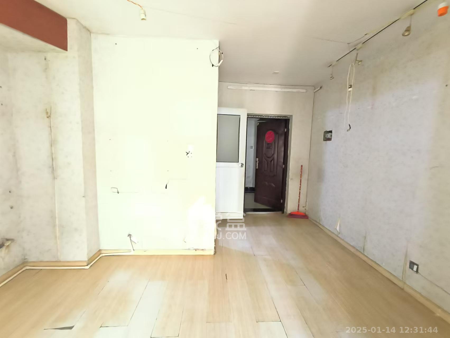 添景阁 1室1厅1卫 1800.0元/月 添景阁 1室1厅1卫 1800.0元/月室内图