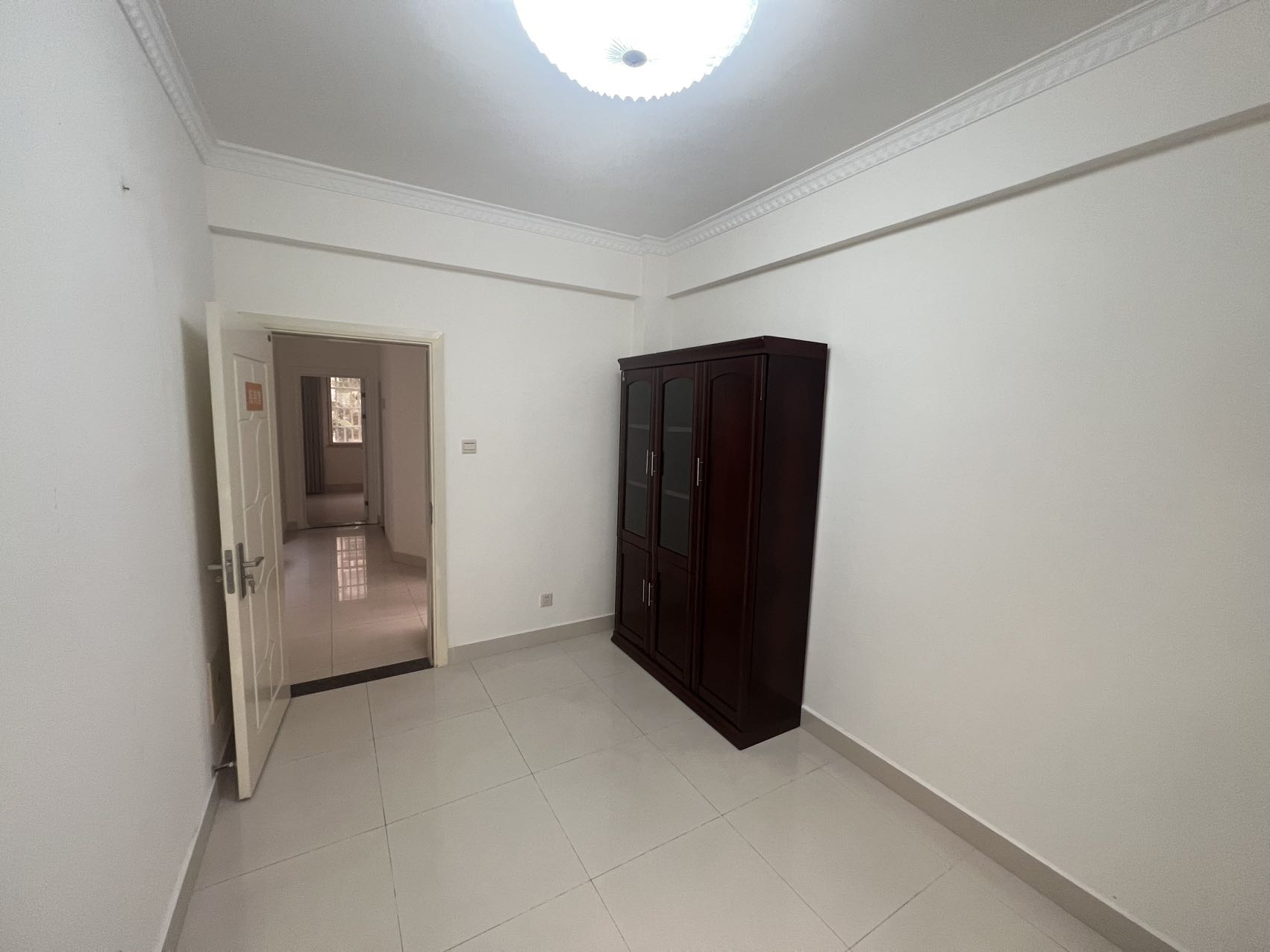 今典别墅 9室3厅2卫 22000.0元/月 今典别墅 9室3厅2卫 22000.0元/月室内图