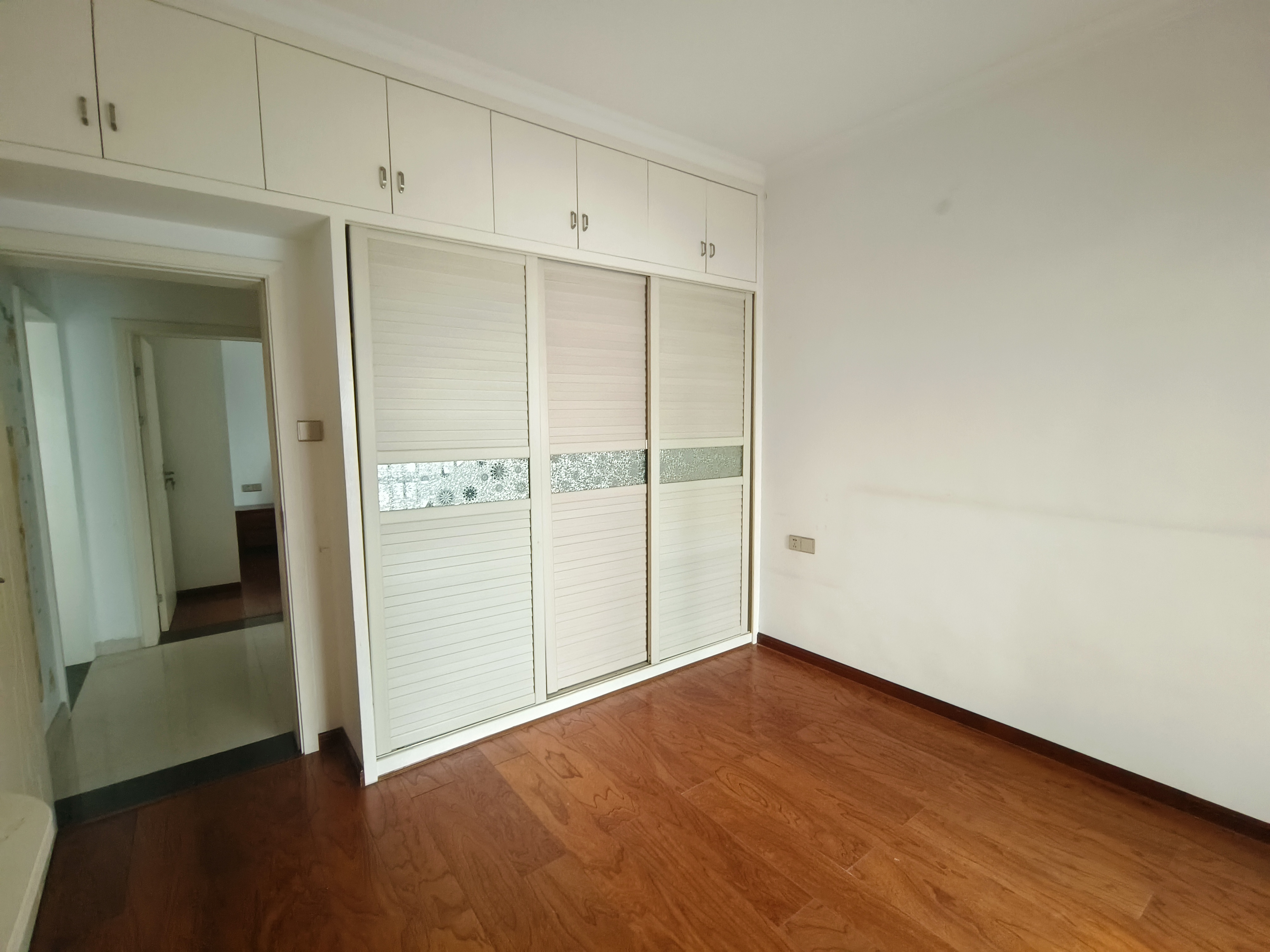 新邦壹品 2室2厅1卫 1900.0元/月 新邦壹品 2室2厅1卫 1900.0元/月室内图