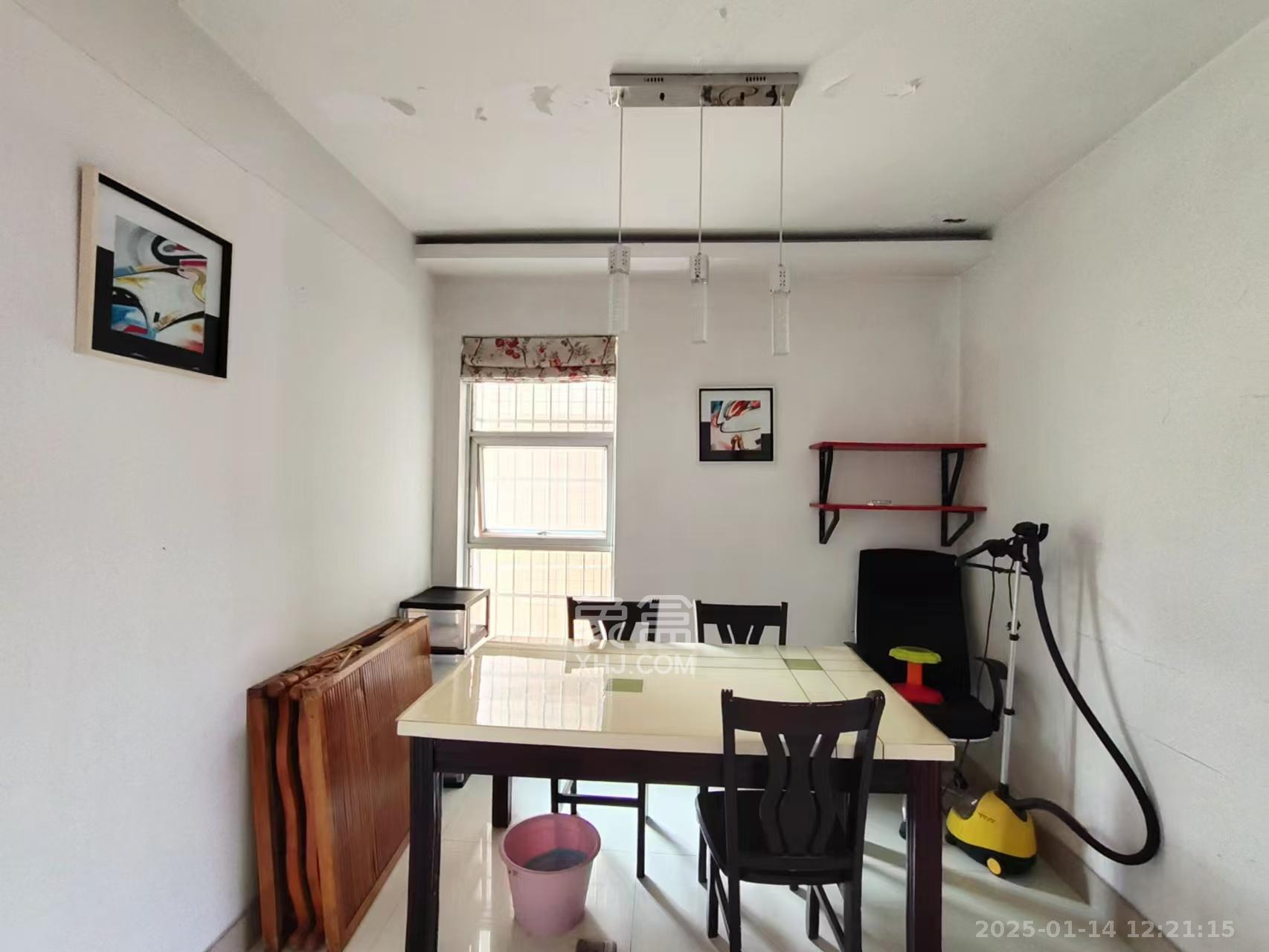 富湘园 3室2厅2卫 2630.0元/月 富湘园 3室2厅2卫 2630.0元/月室内图