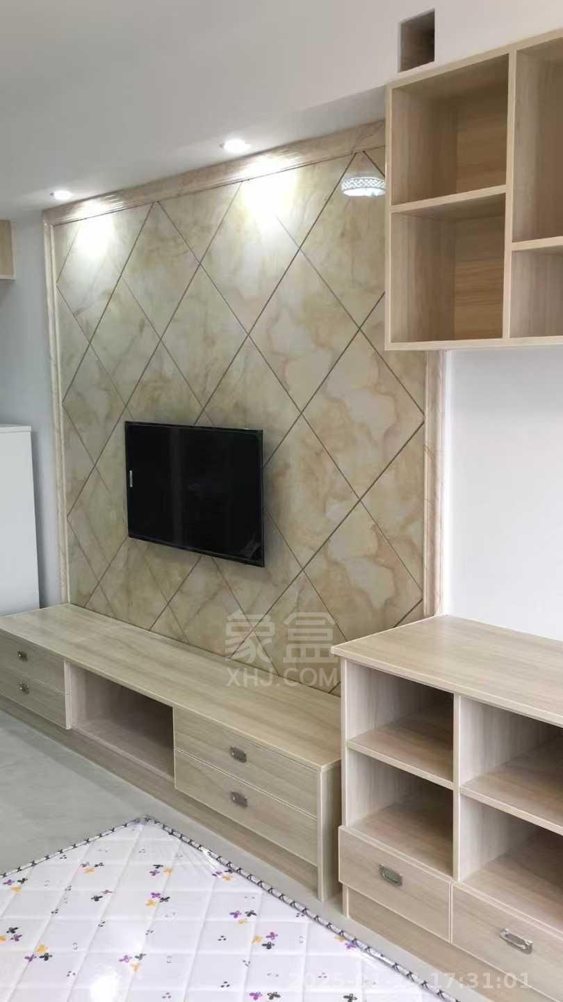 美的城三期 1室1厅1卫 1100.0元/月 美的城三期 1室1厅1卫 1100.0元/月室内图