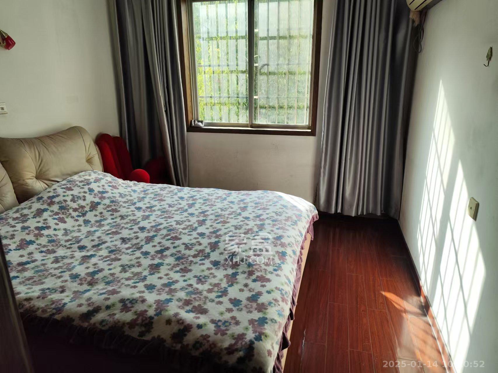 中南汽车世界  1室0厅0卫    1200.0元/月 中南汽车世界  1室0厅0卫    1200.0元/月室内图