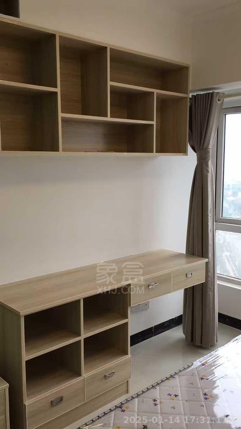 美的城三期 1室1厅1卫 1100.0元/月 美的城三期 1室1厅1卫 1100.0元/月室内图