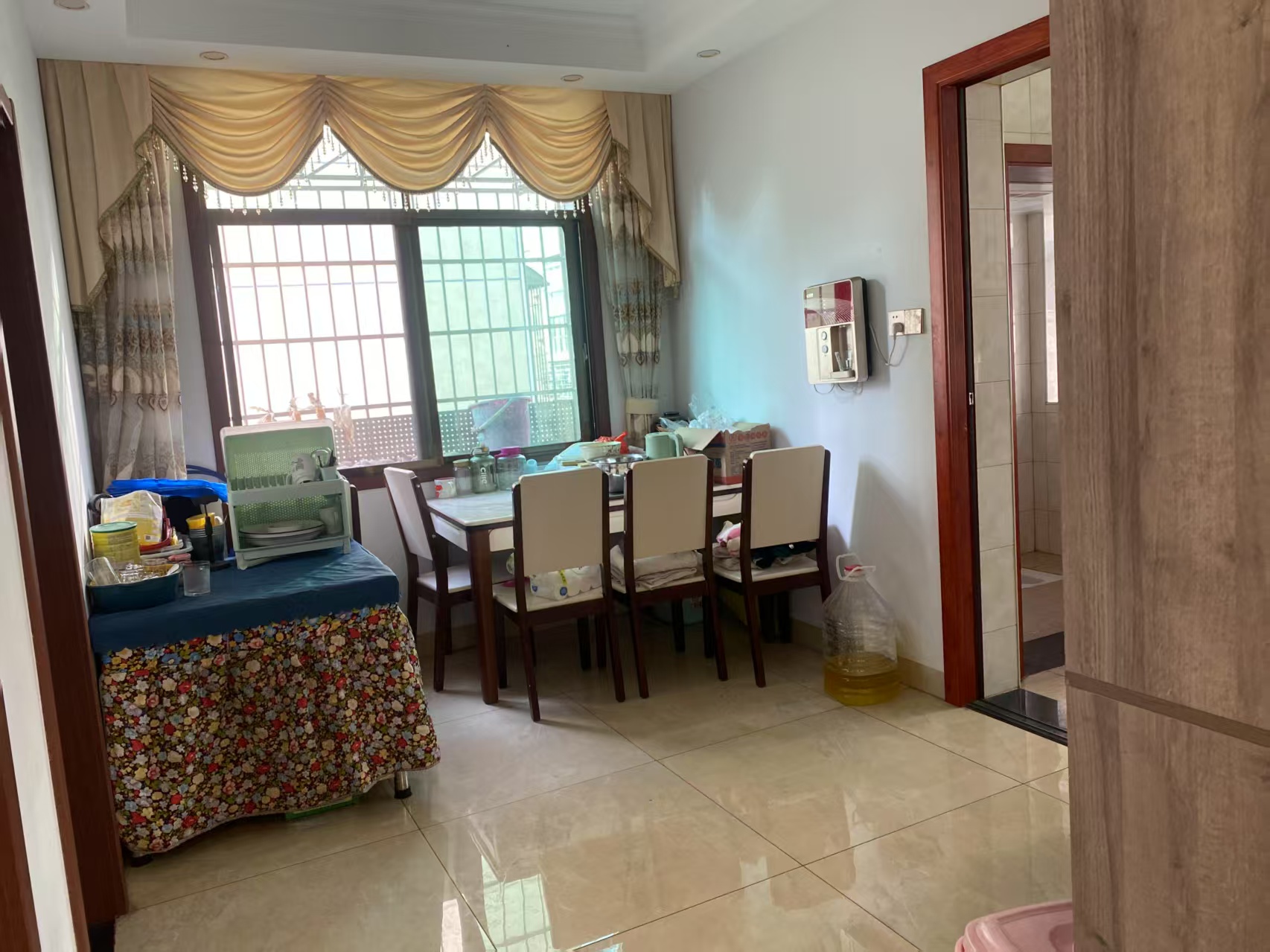 涟邵矿务局机修厂8栋(独栋) 3室2厅1卫 54.8万 涟邵矿务局机修厂8栋(独栋) 3室2厅1卫 54.8万客厅