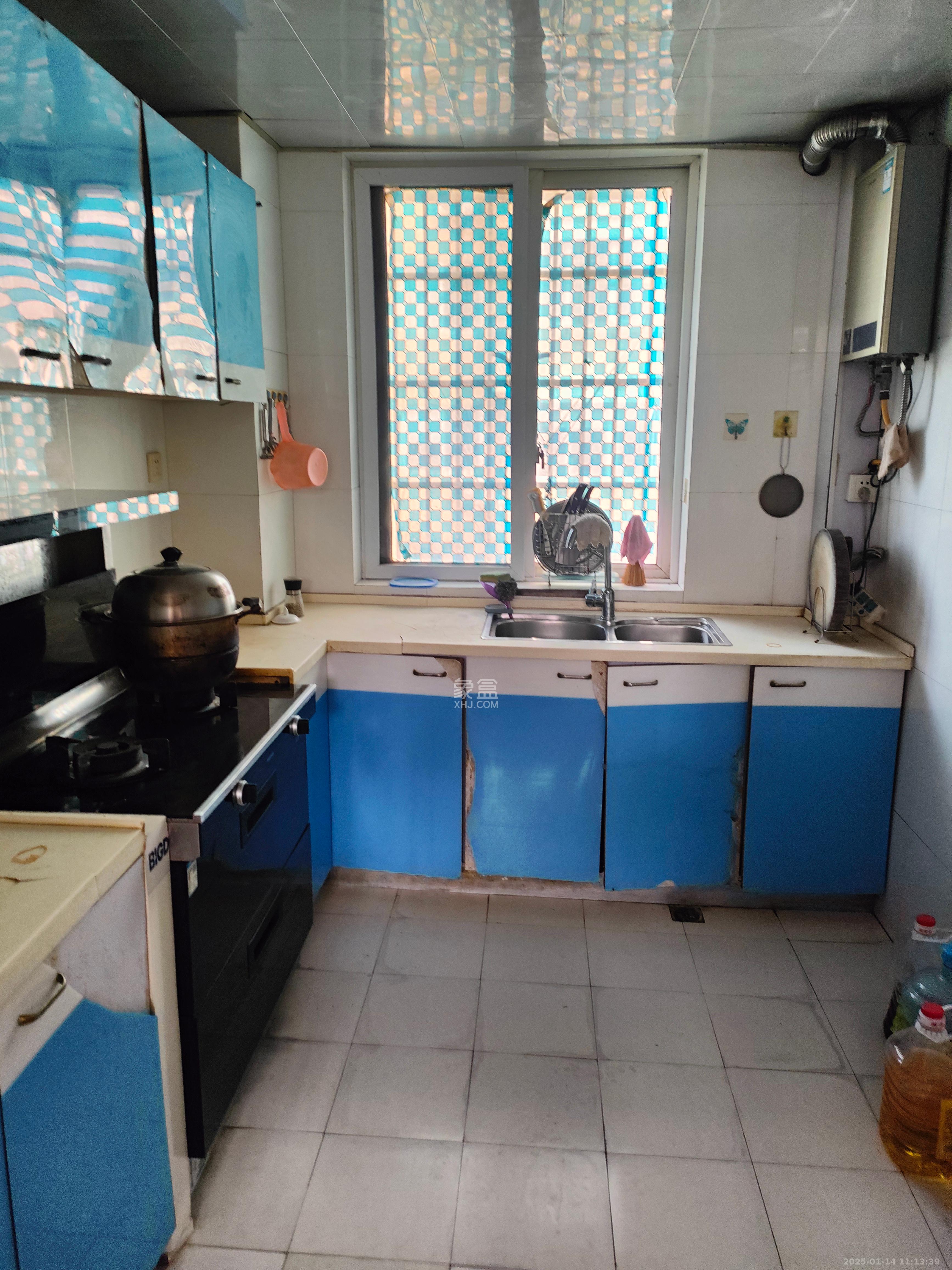 泰禹家园（彩云之翼家园一期、二期、三期）  4室2厅2卫    1800.0元/月室内图