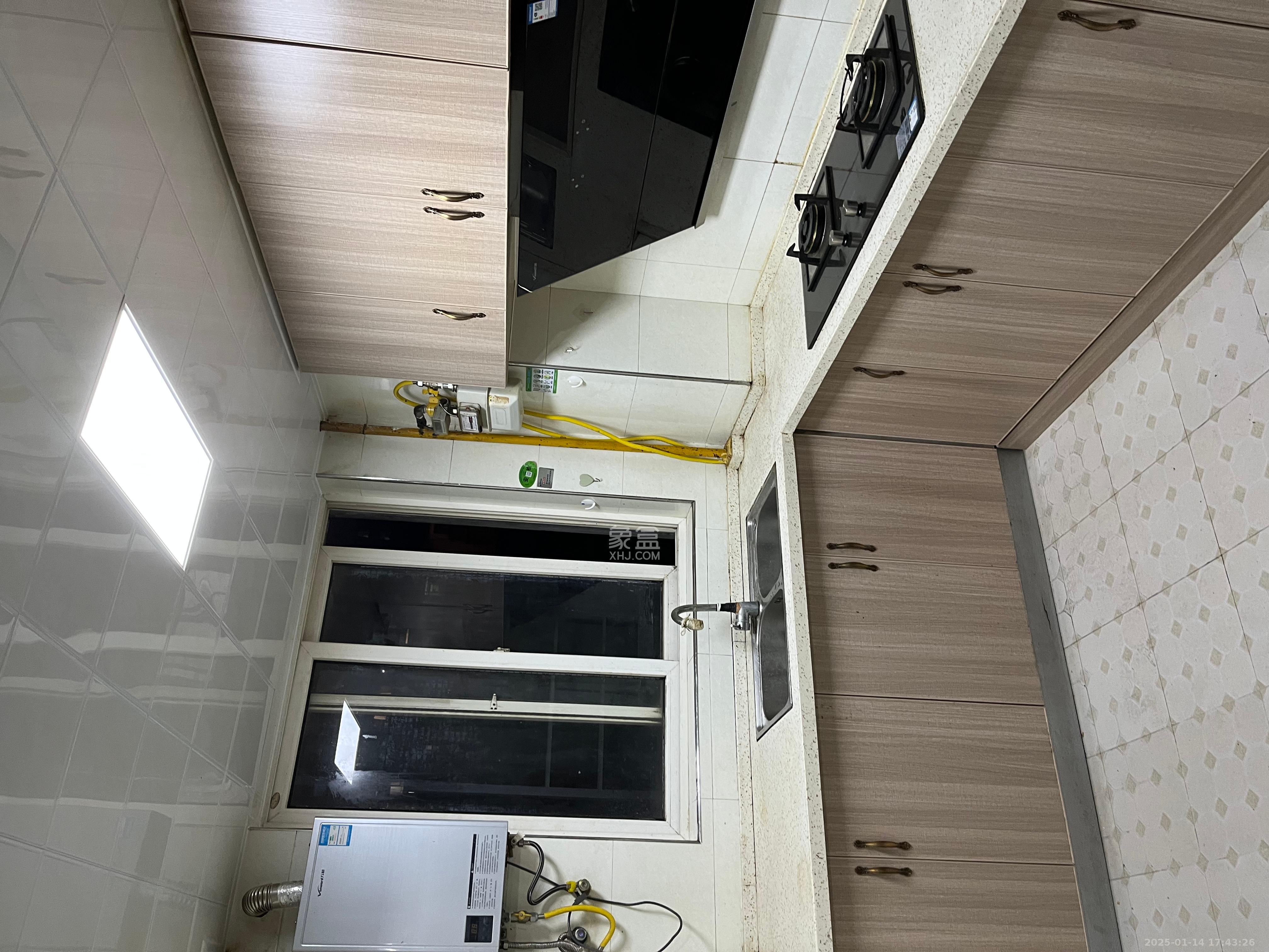 融城花苑  2室2厅1卫   1400.00元/月室内图