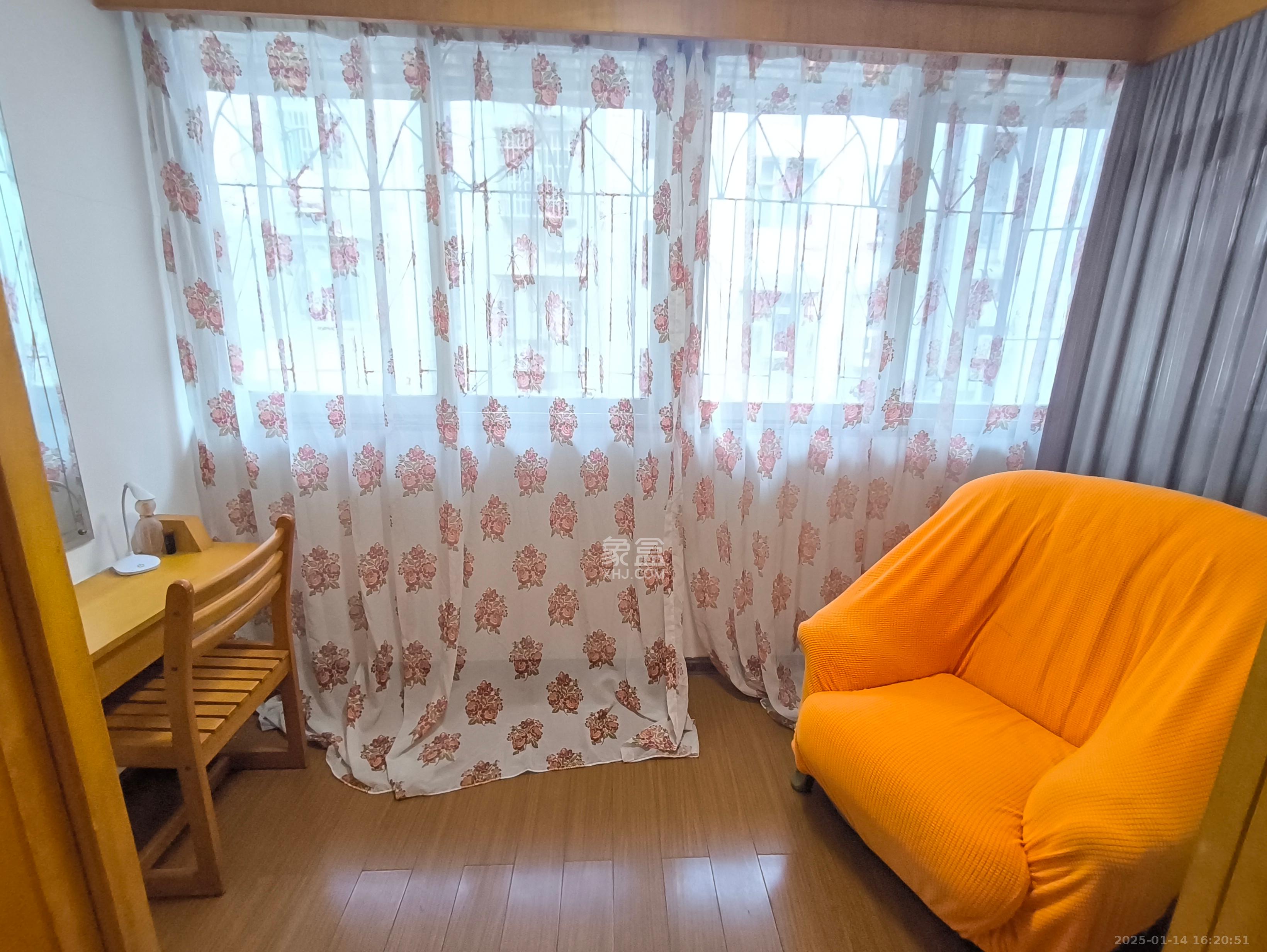 长沙文化广场生活小区  3室1厅1卫   2800.00元/月室内图