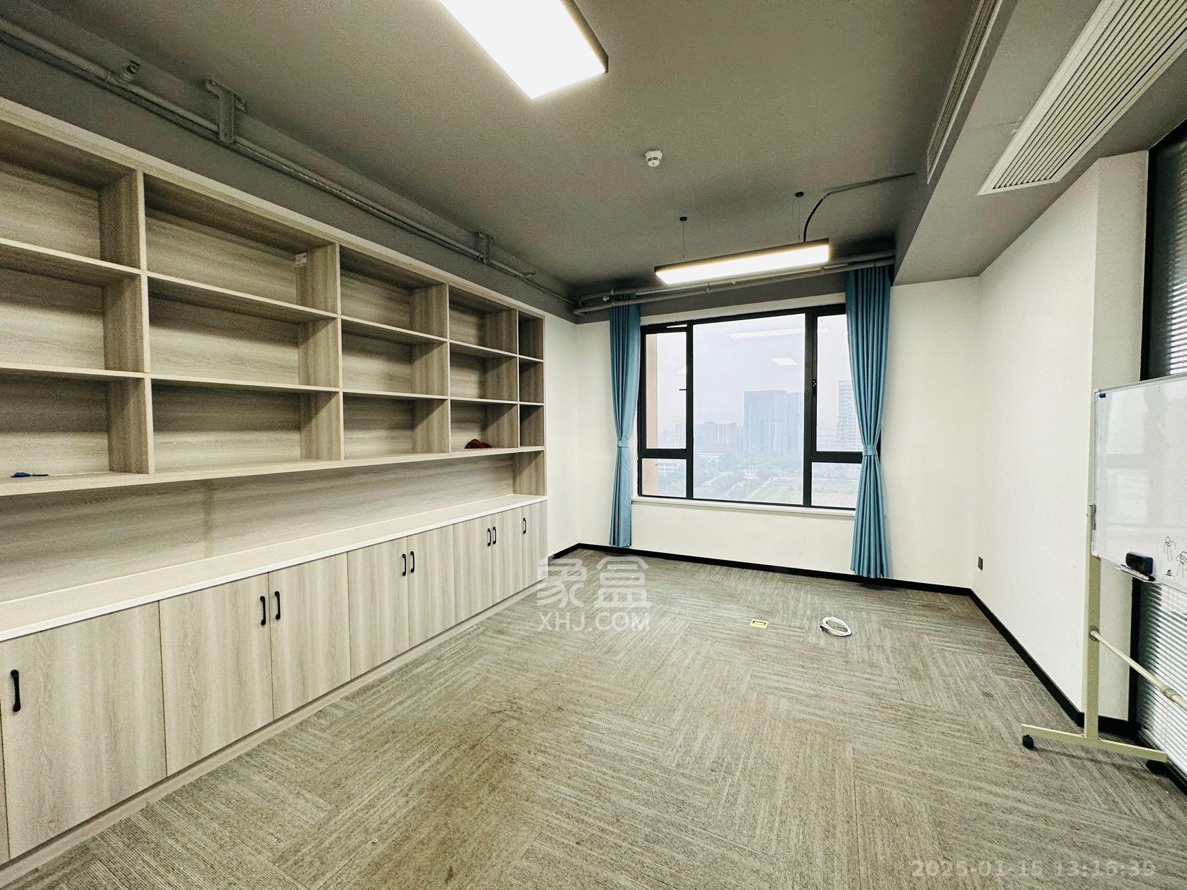 振业城三期 5室2厅2卫 5800.0元/月 振业城三期 5室2厅2卫 5800.0元/月室内图