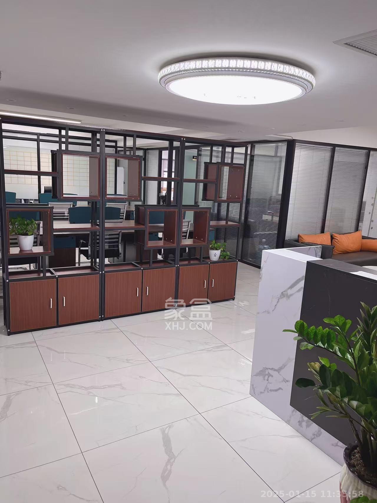 嘉盛国际广场 1室1厅1卫 9000.0元/月 嘉盛国际广场 1室1厅1卫 9000.0元/月室内图