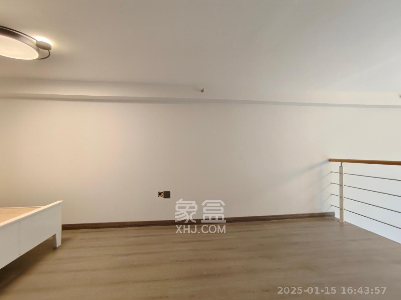 裕天国际商汇中心 1室0厅0卫 1800.0元/月 裕天国际商汇中心 1室0厅0卫 1800.0元/月室内图