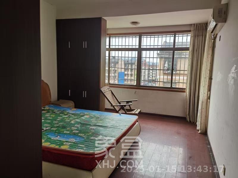 月湖安置小区(马栏山小区) 3室2厅2卫 1600.0元/月 月湖安置小区(马栏山小区) 3室2厅2卫 1600.0元/月室内图