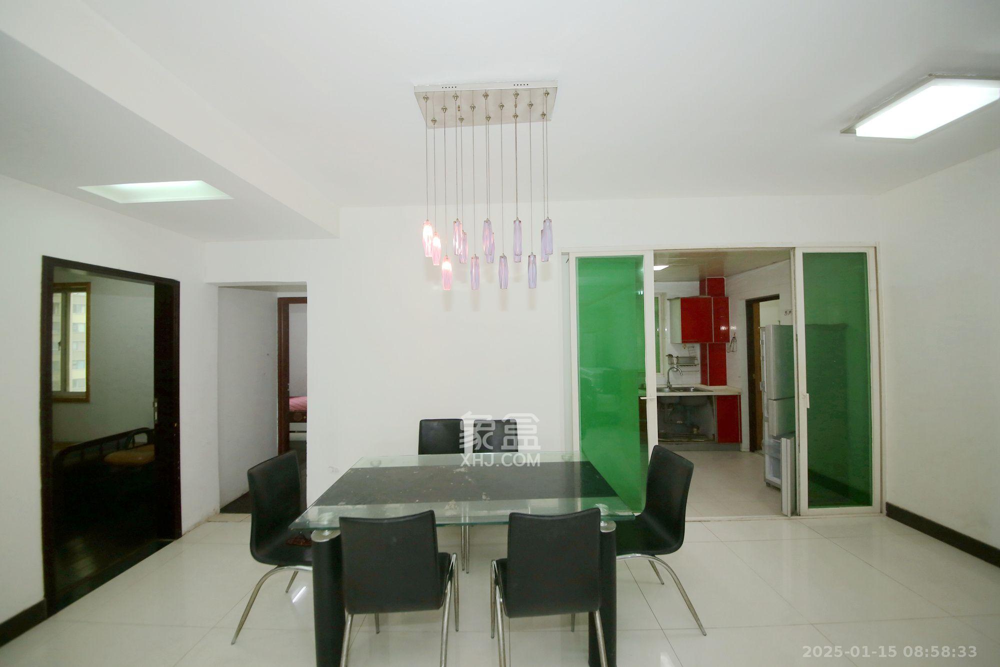 锦湘国际星城一期(锦美苑) 4室2厅2卫 3000.0元/月 锦湘国际星城一期(锦美苑) 4室2厅2卫 3000.0元/月室内图