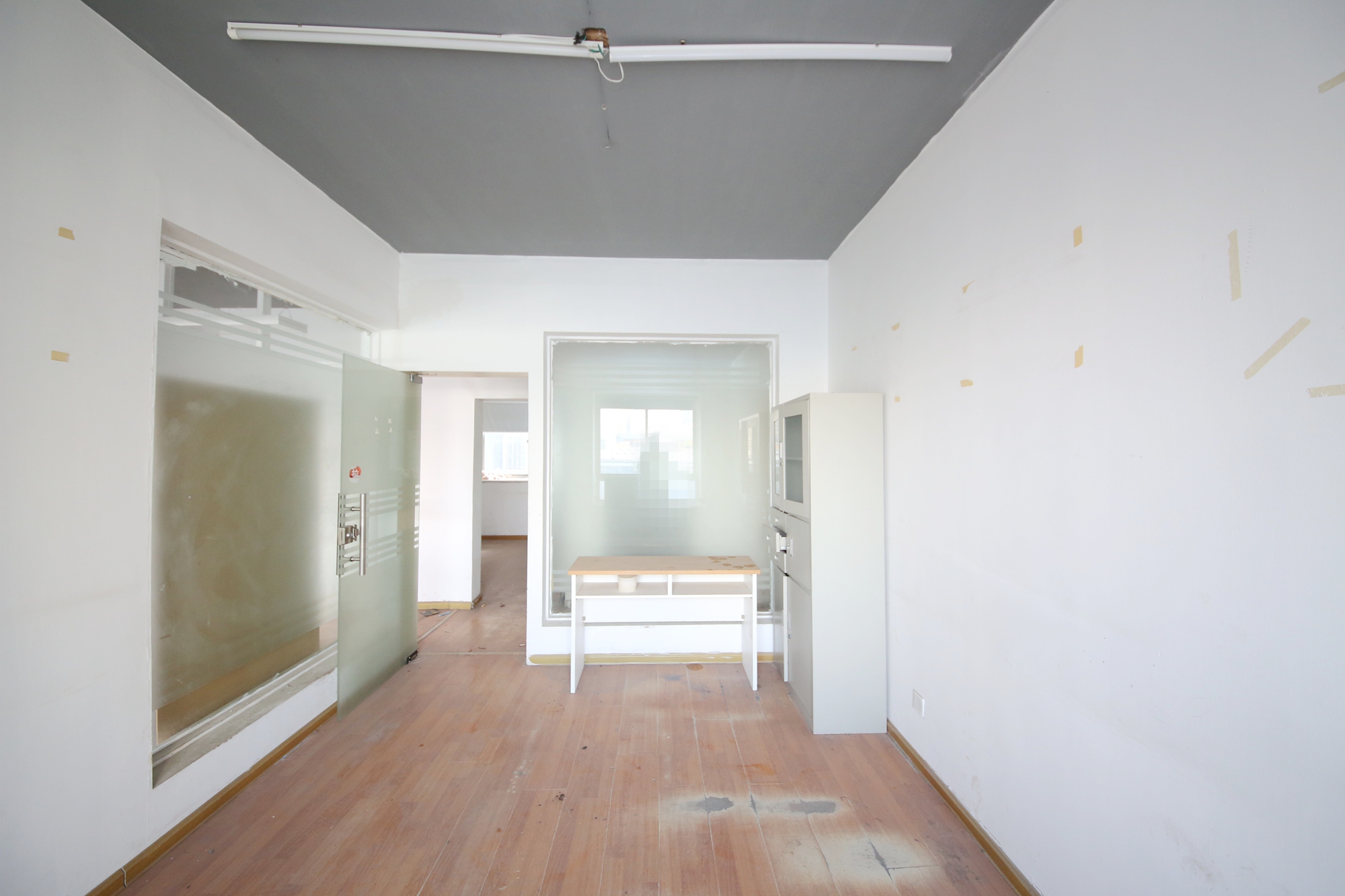 省建苑小区  5室2厅2卫   197.00万其他